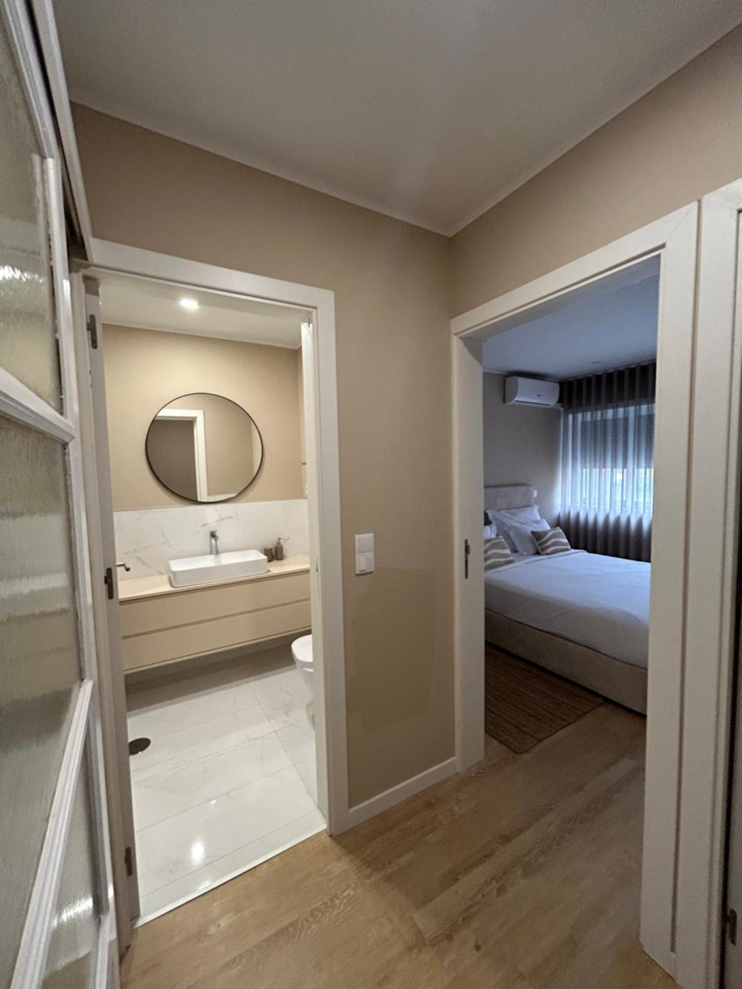Near Family - Free Parking Apartment Porto