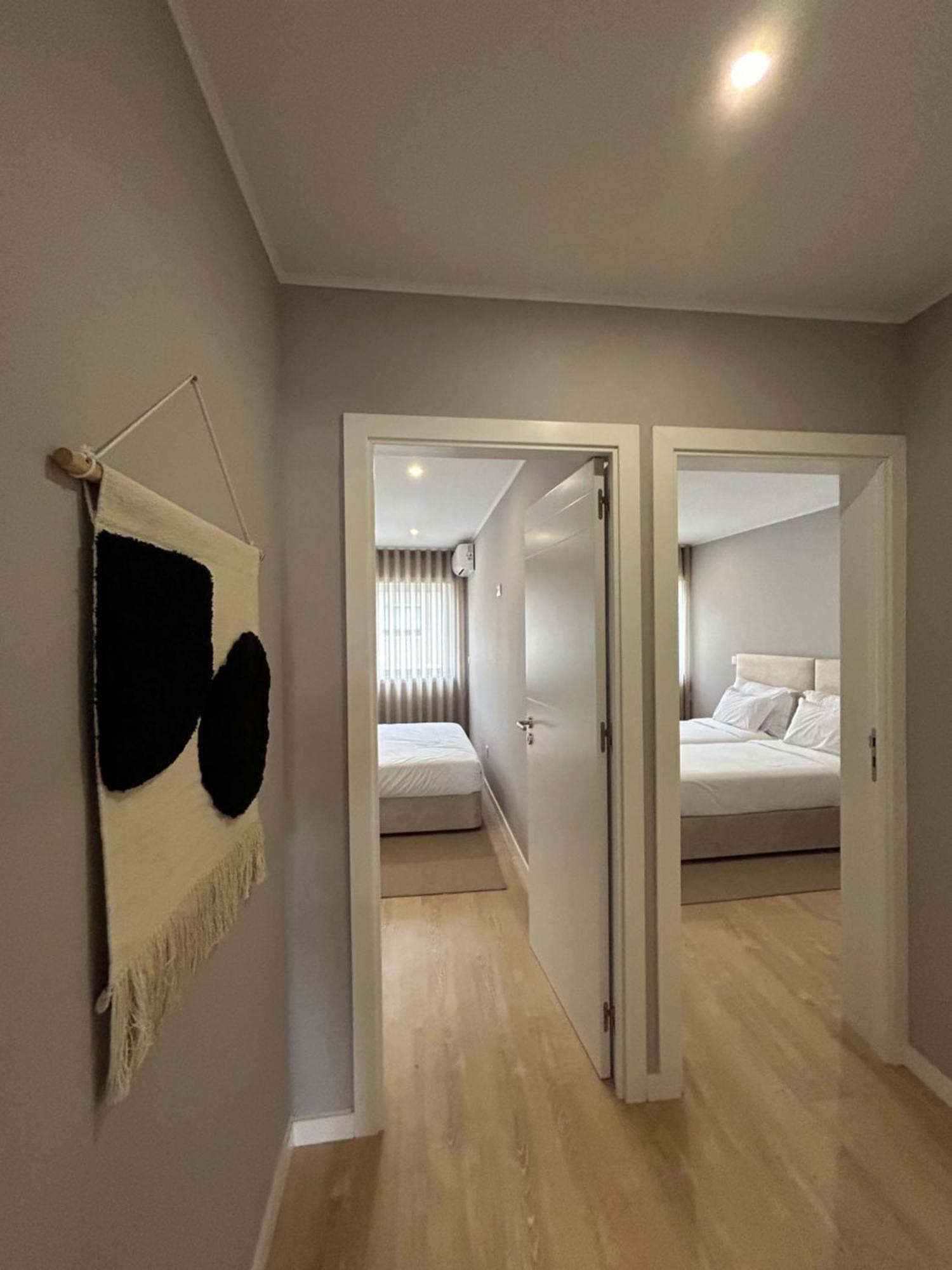 Near Family - Free Parking Apartment