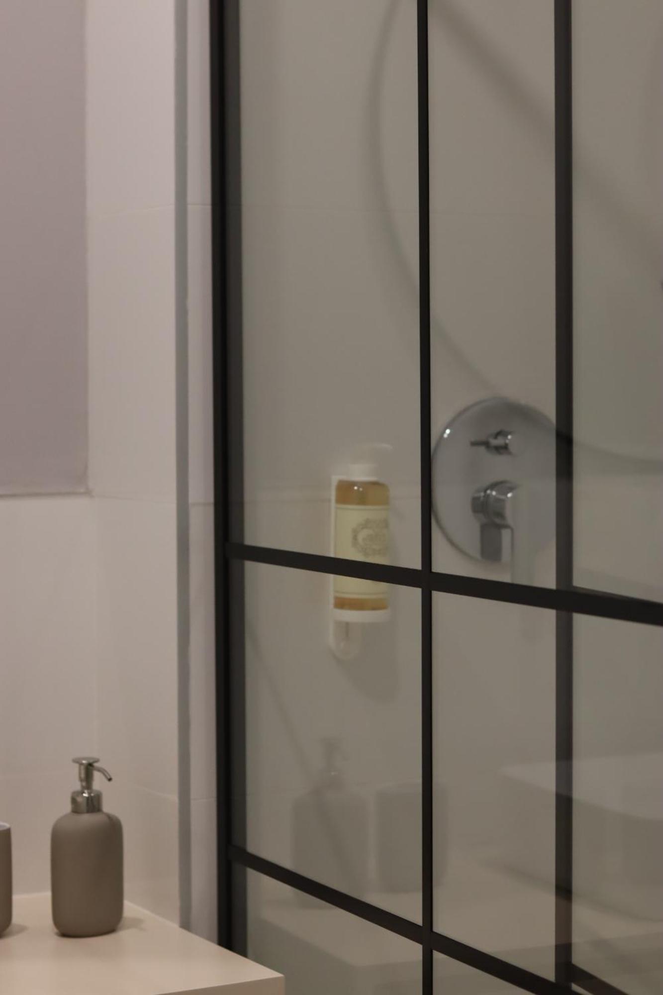 Apartment Near Family - Free Parking