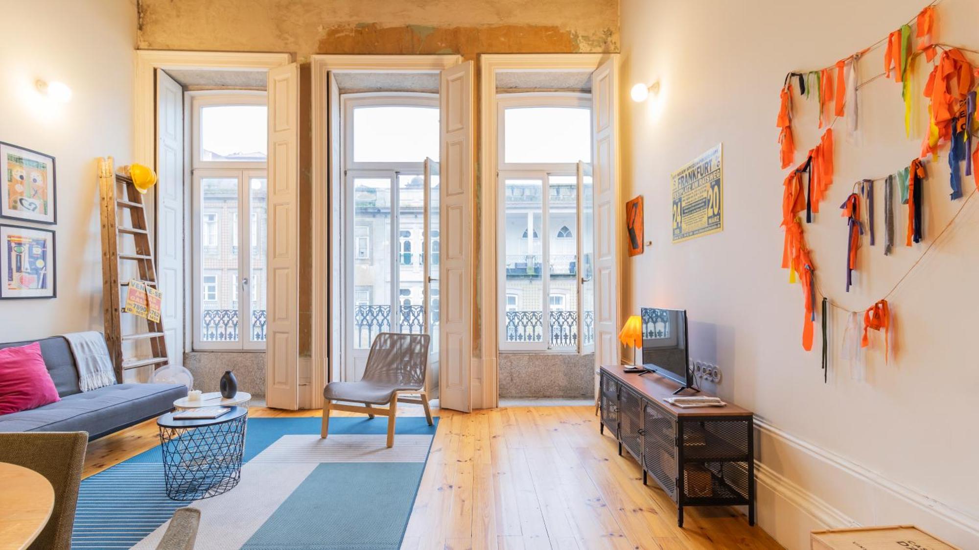 Apartment Eccentric Mouzinho Mezzanine By Lovelystay