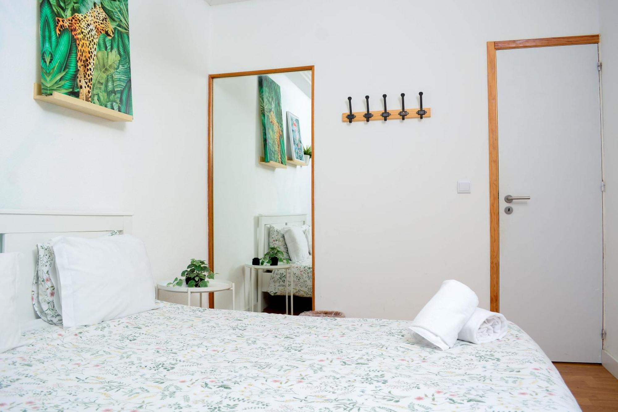 Travel & Live Nature Hostel *
