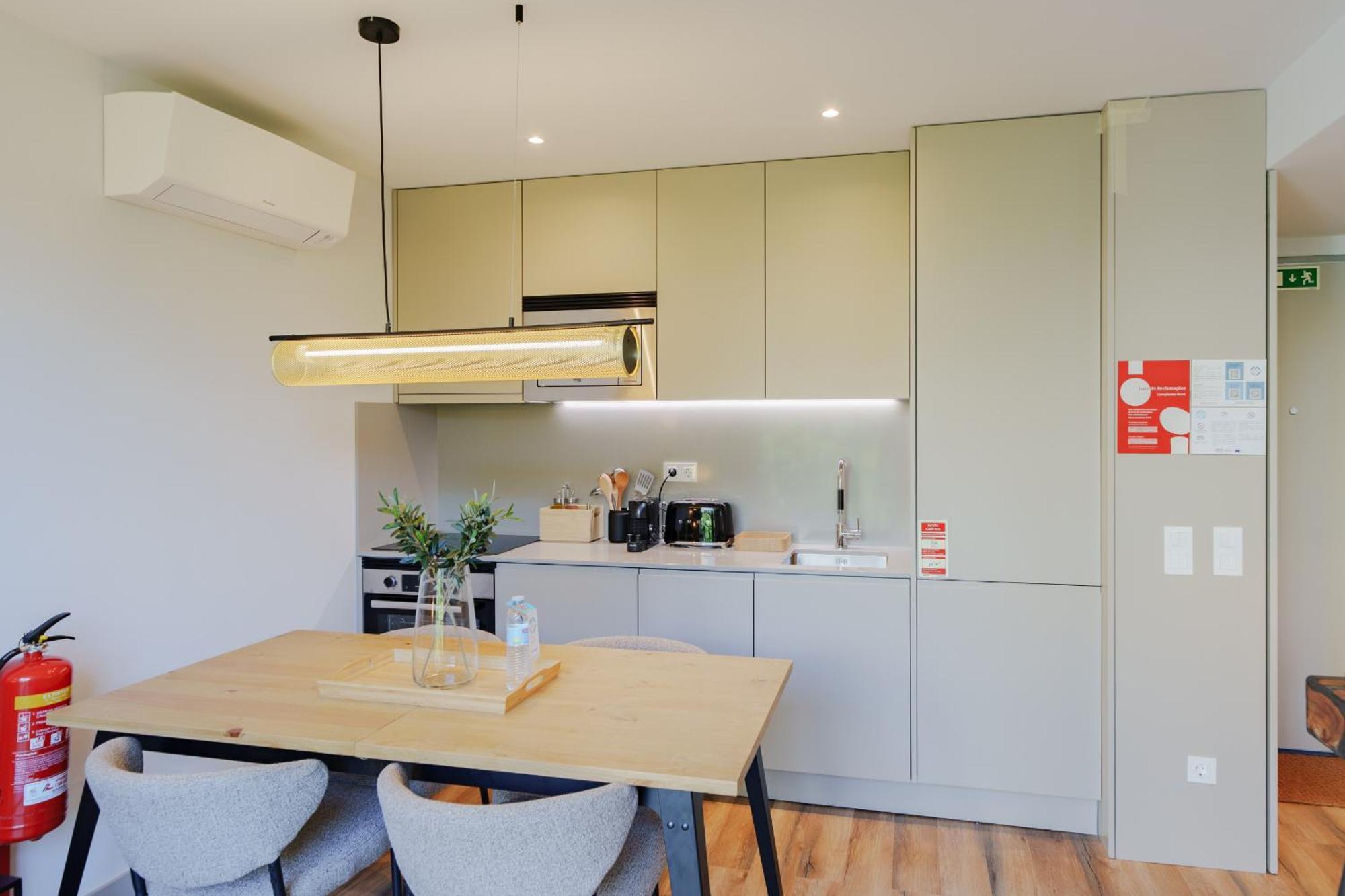 Feel Firmeza Coworking & Flats Apartment