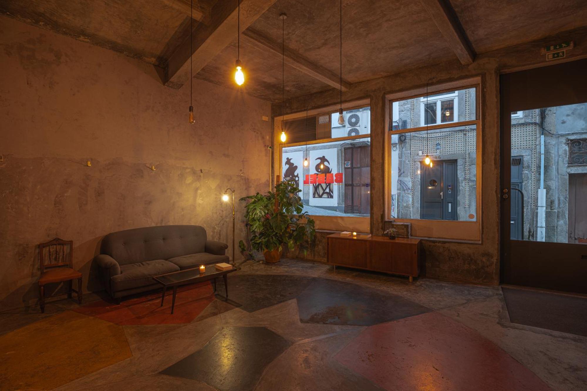 Babel Apartment *
