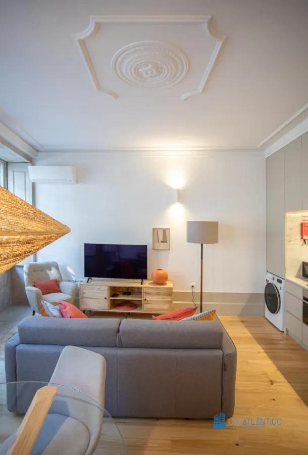 Almada Design Loft * Porto