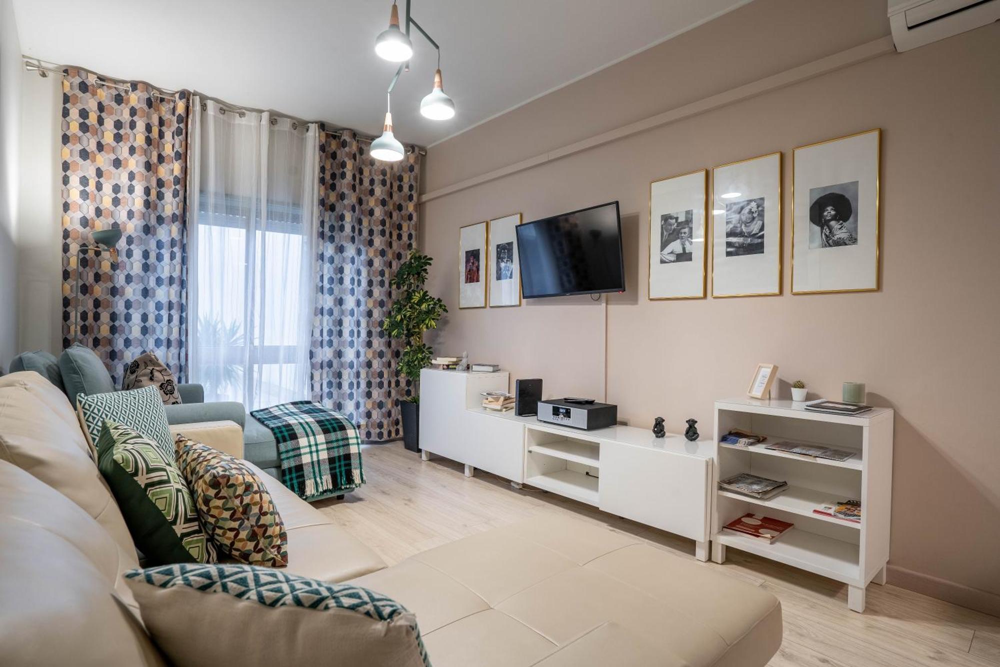 Santa Catarina W/ Terrace By Lovelystay * Porto