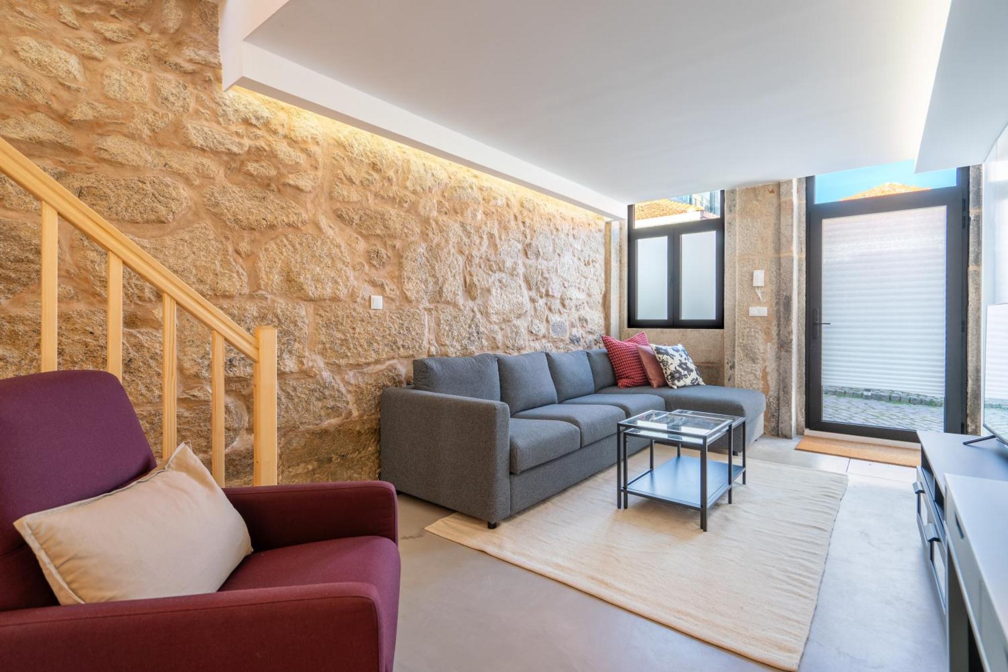 Charming Stylish House W Mezzanine And Terrace *