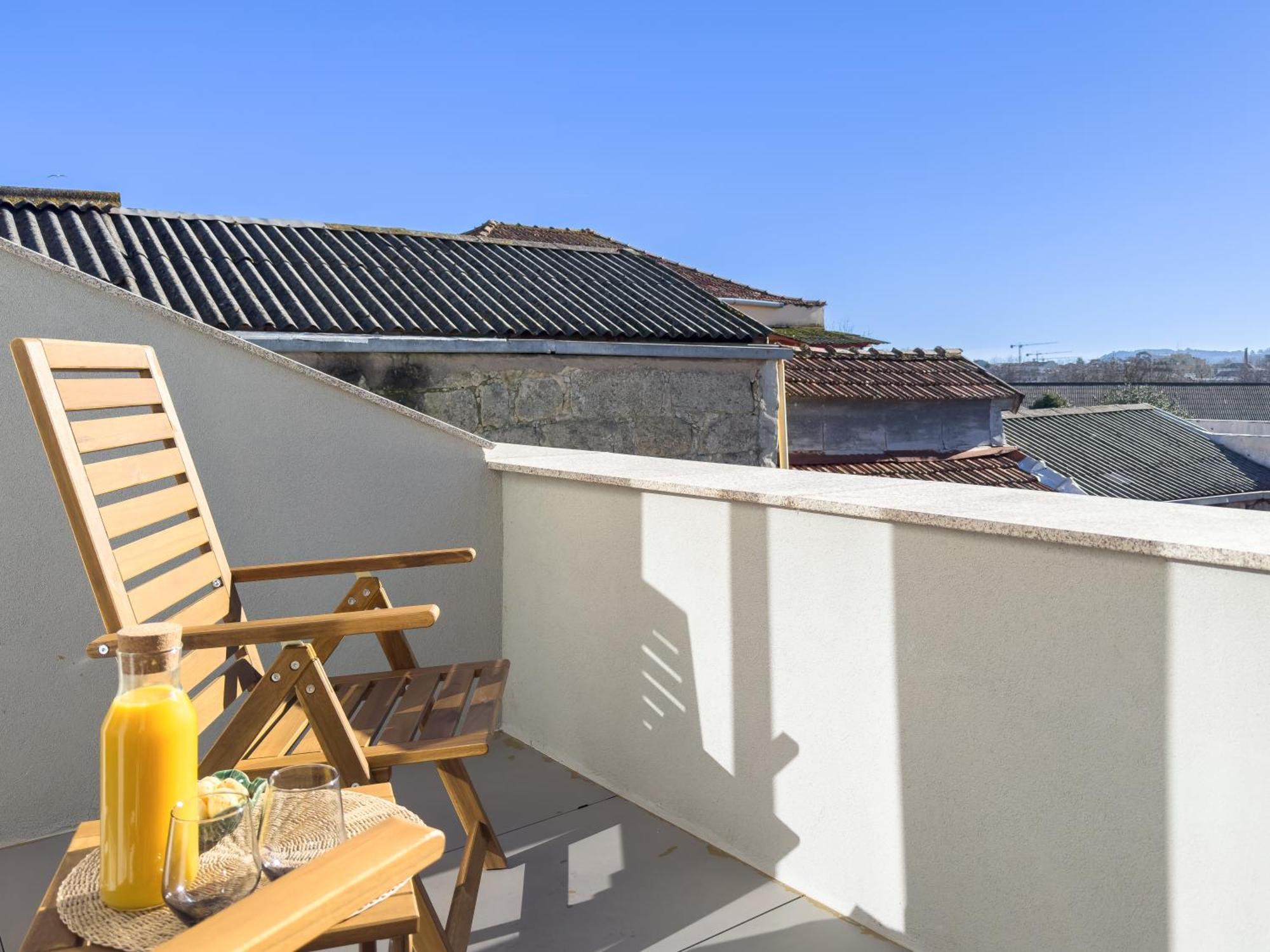 Charming Stylish House W Mezzanine And Terrace * Porto