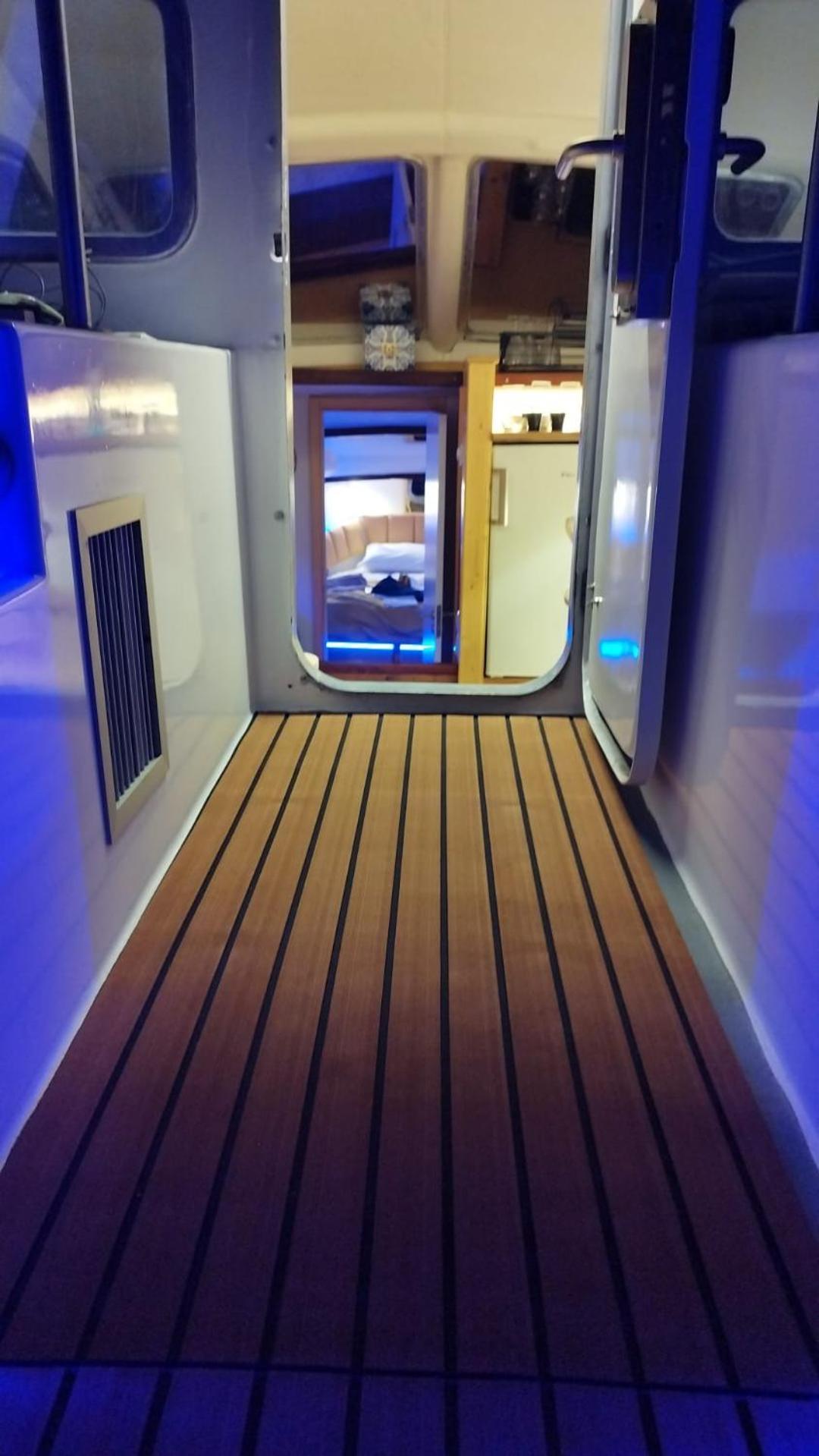 Botel Sleepboat Luxlife Yatch Porto