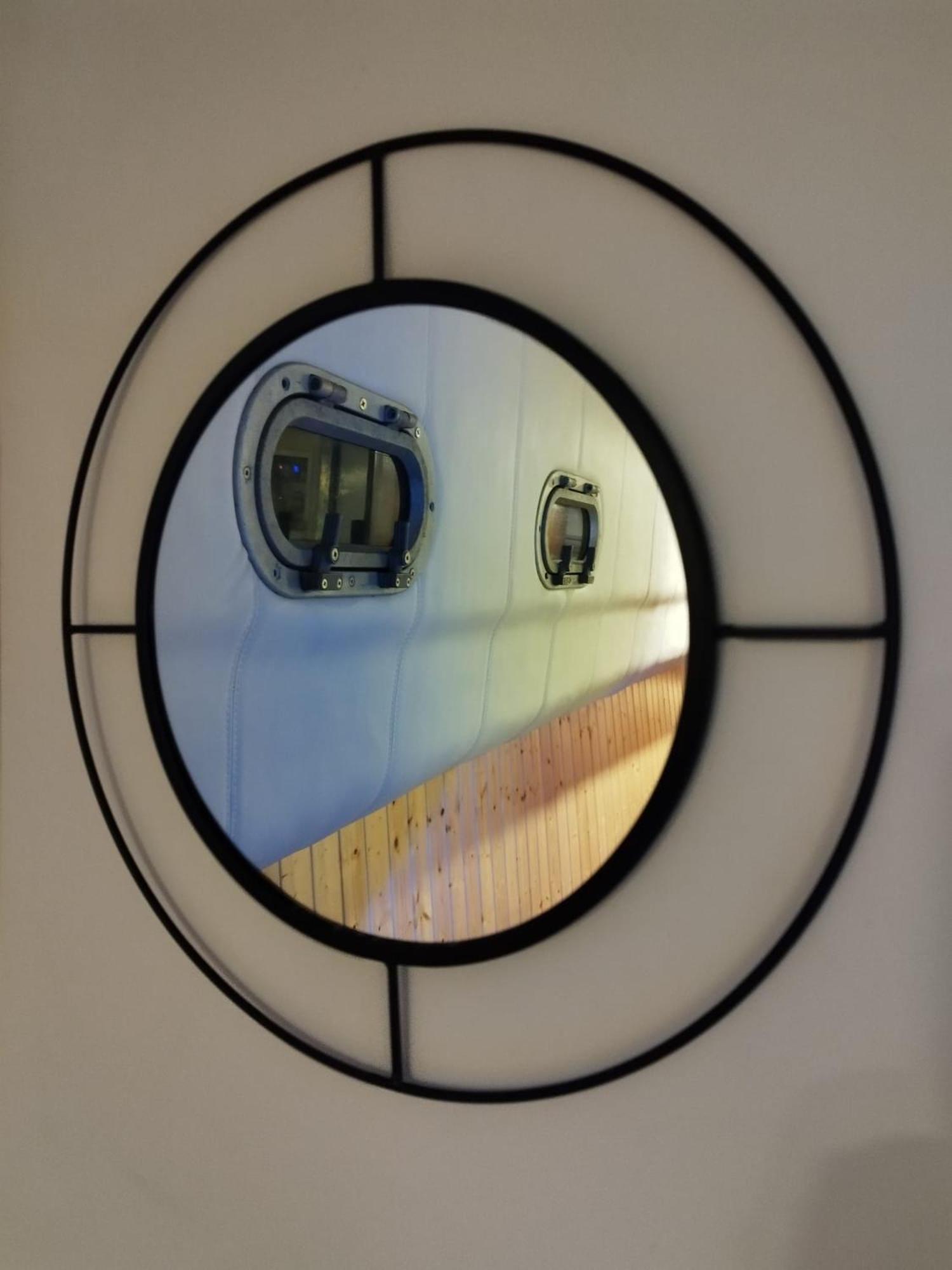 Sleepboat House Porto