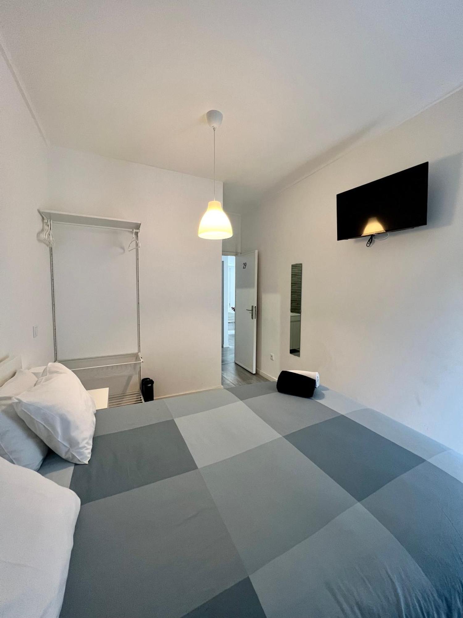 Guest house Moreira Family *