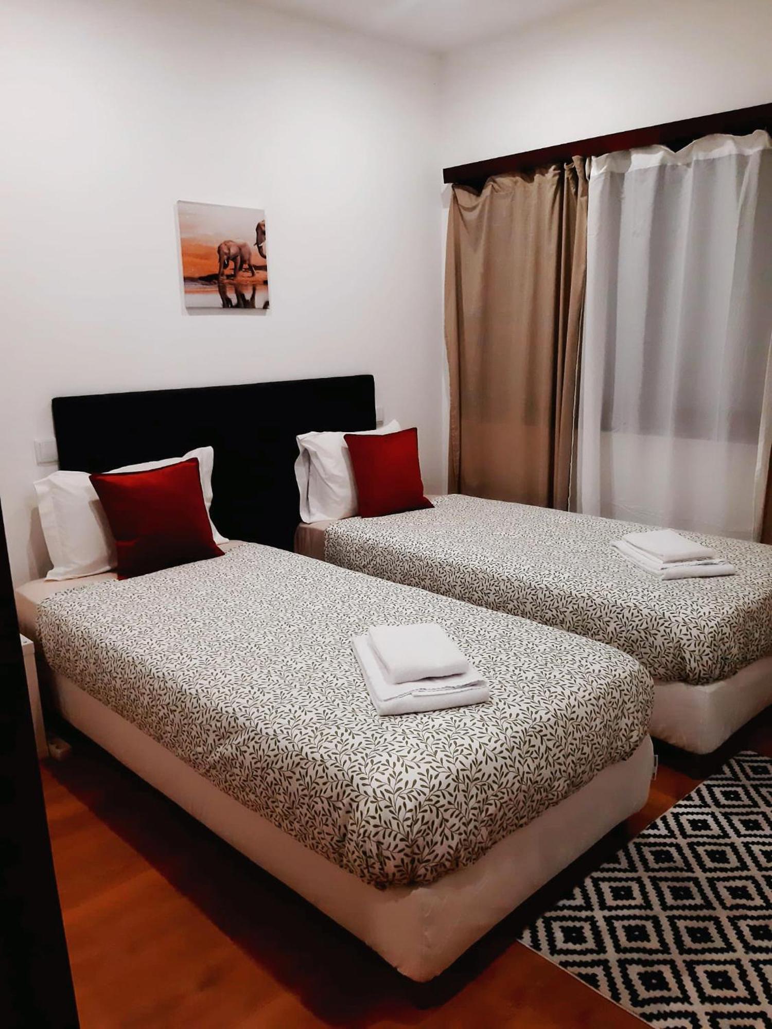 Downtown 2 Minutes By Walk To Center And Metro-direct To Airpot T4 Apartment Porto