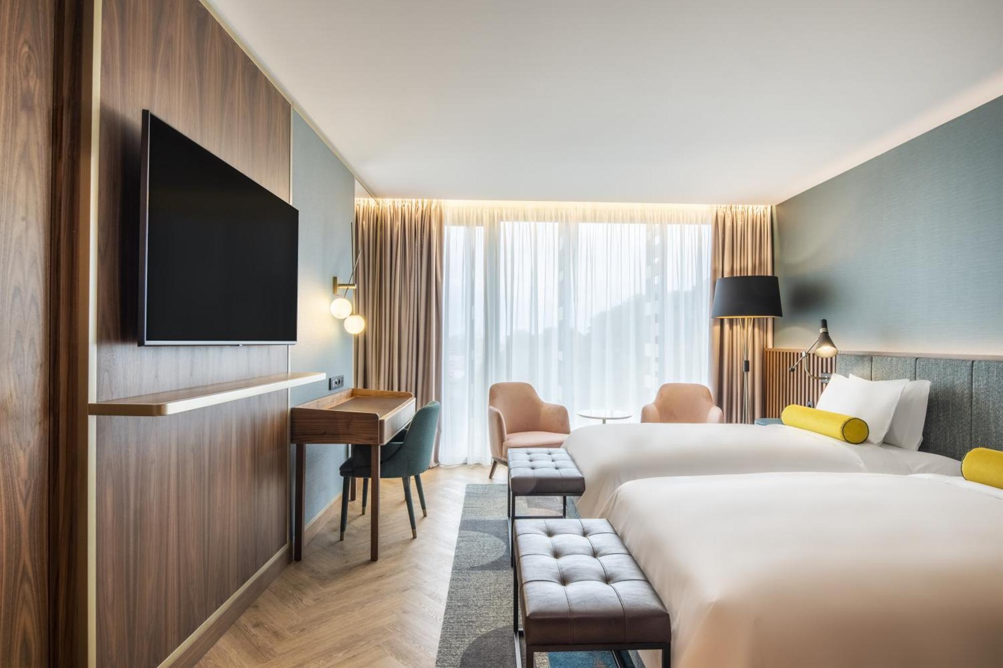Hotel Renaissance Lapa 5*