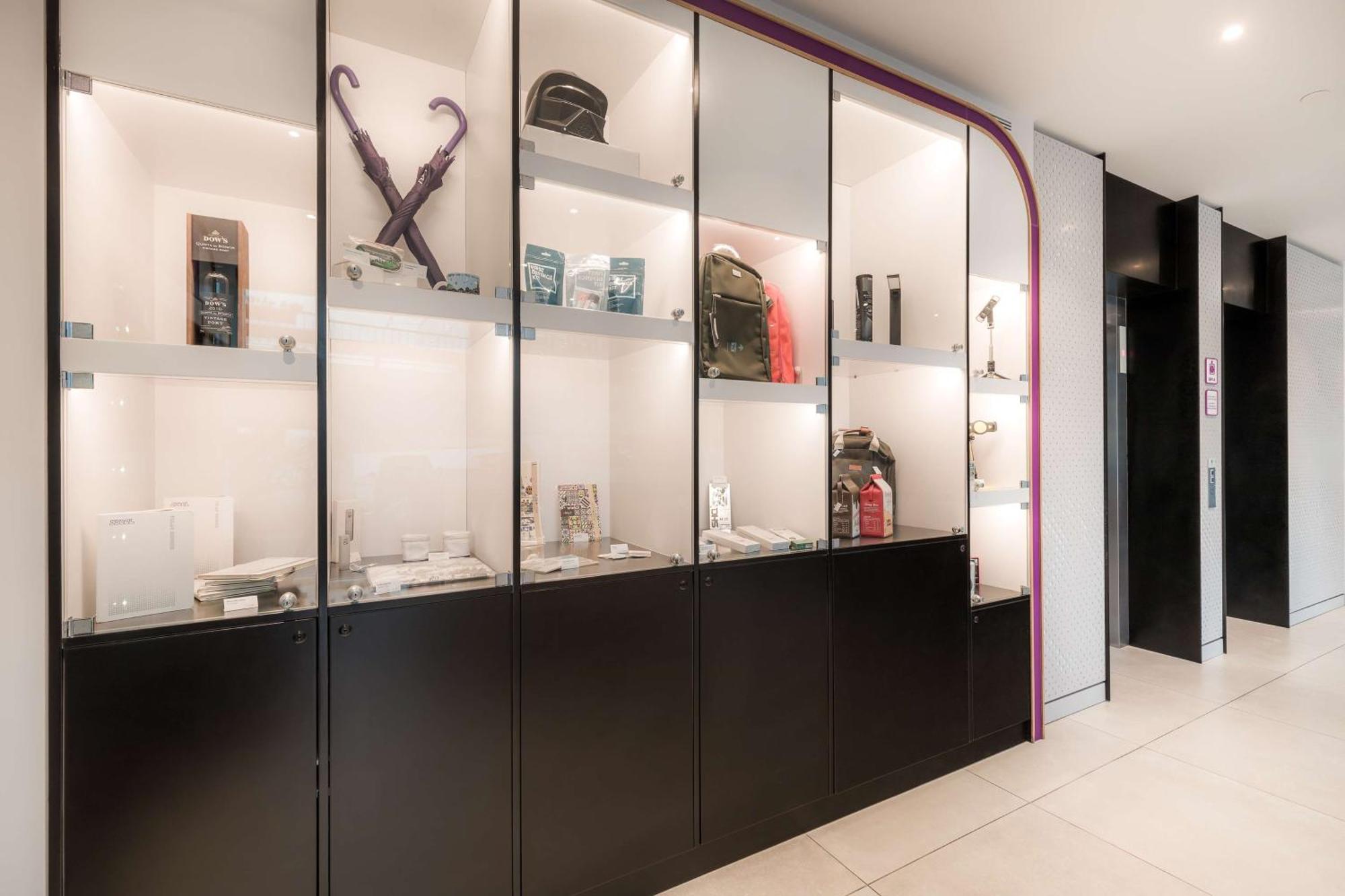 Hotel Yotel 4*