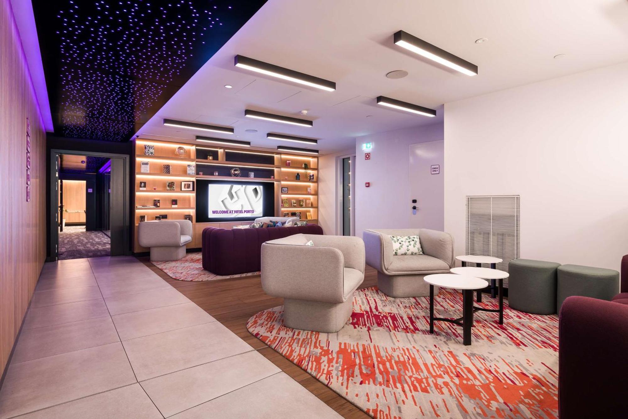 Hotel Yotel 4*