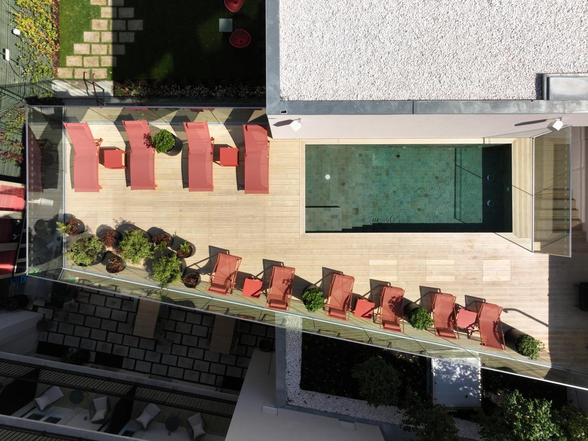 Arts Porto, Tapestry Collection By Hilton