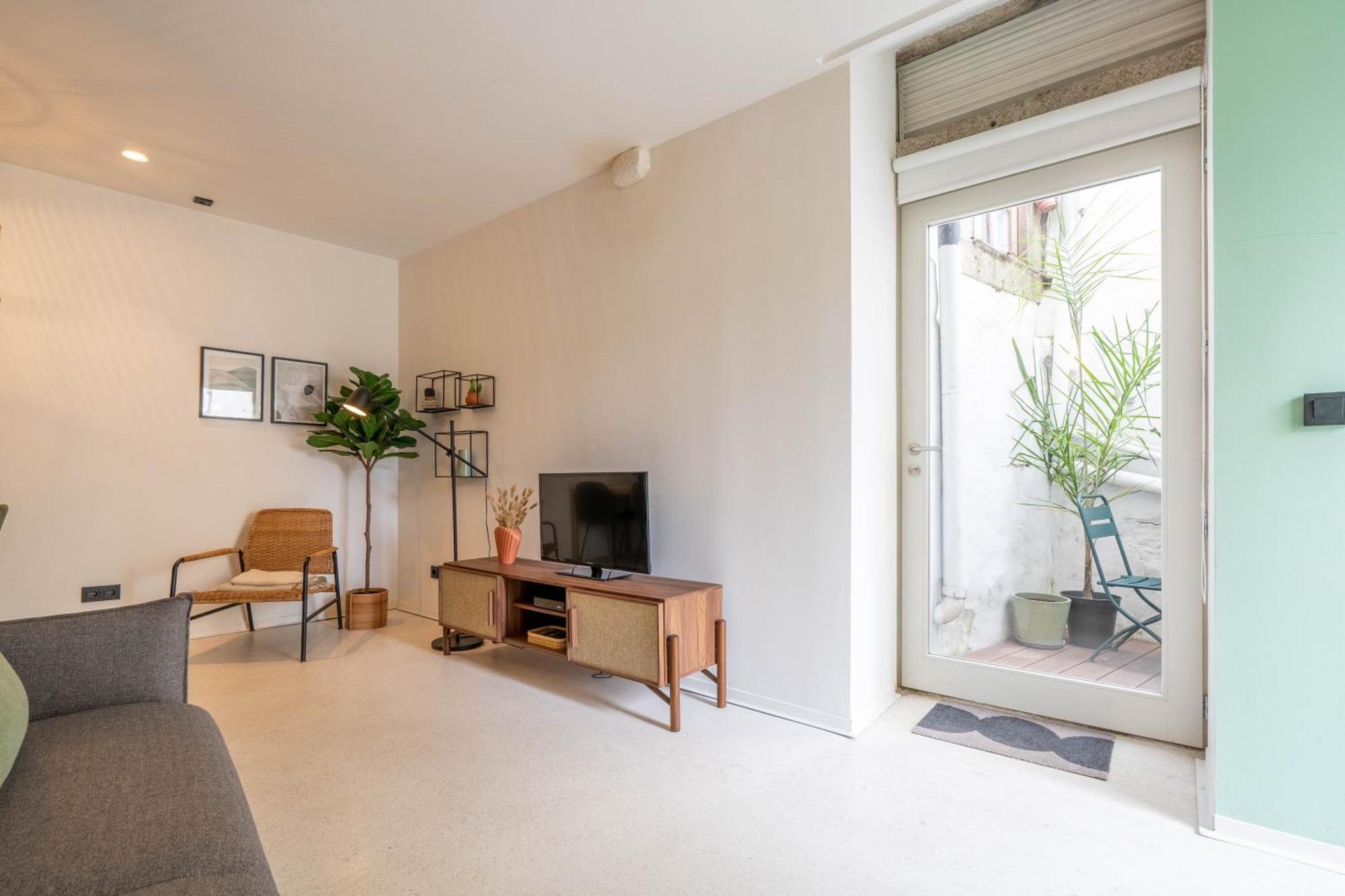 The Priest's By Lovelystay Apartamento Porto
