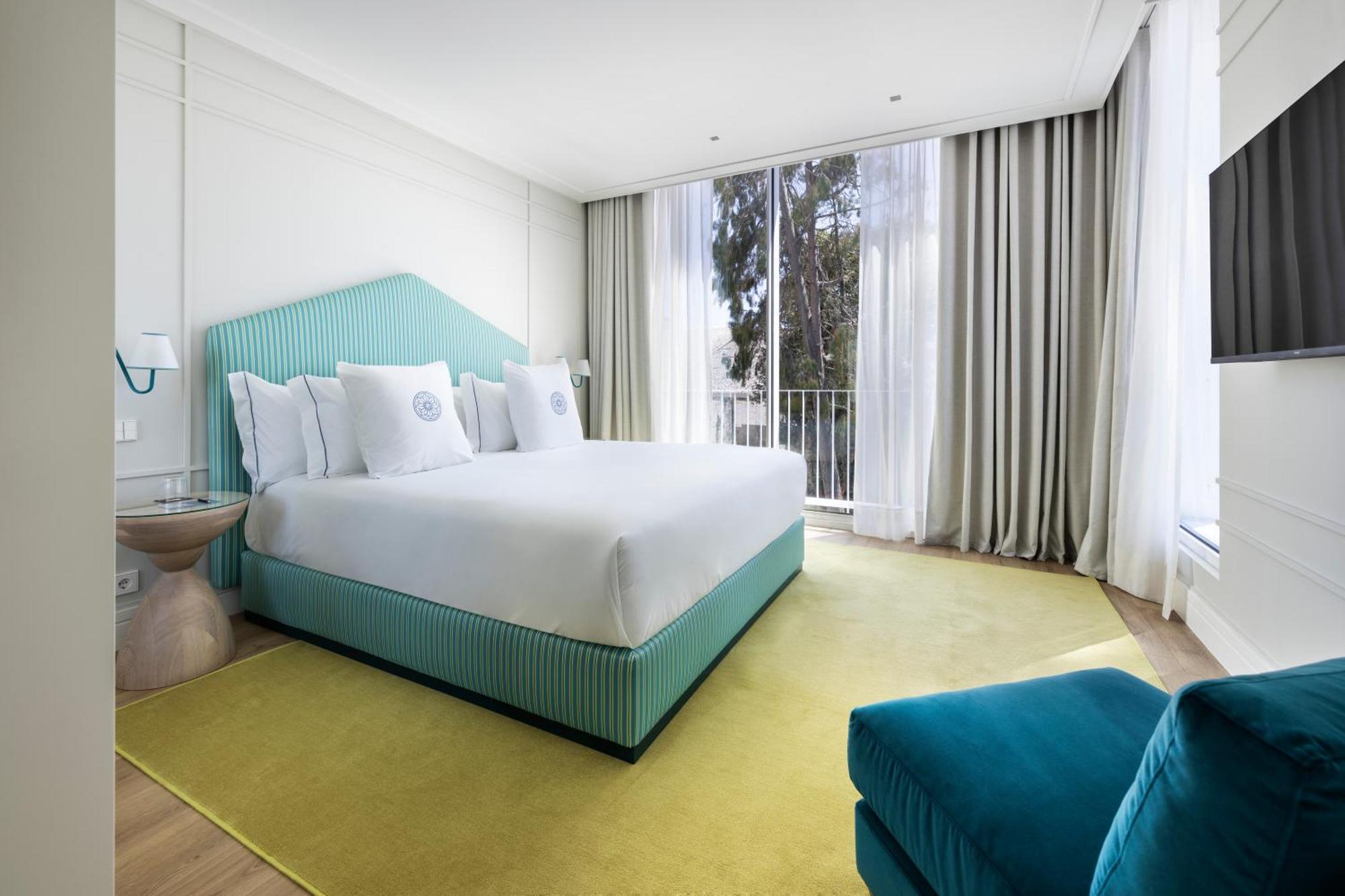 One Shot Palacio Cedofeita Hotel 5*