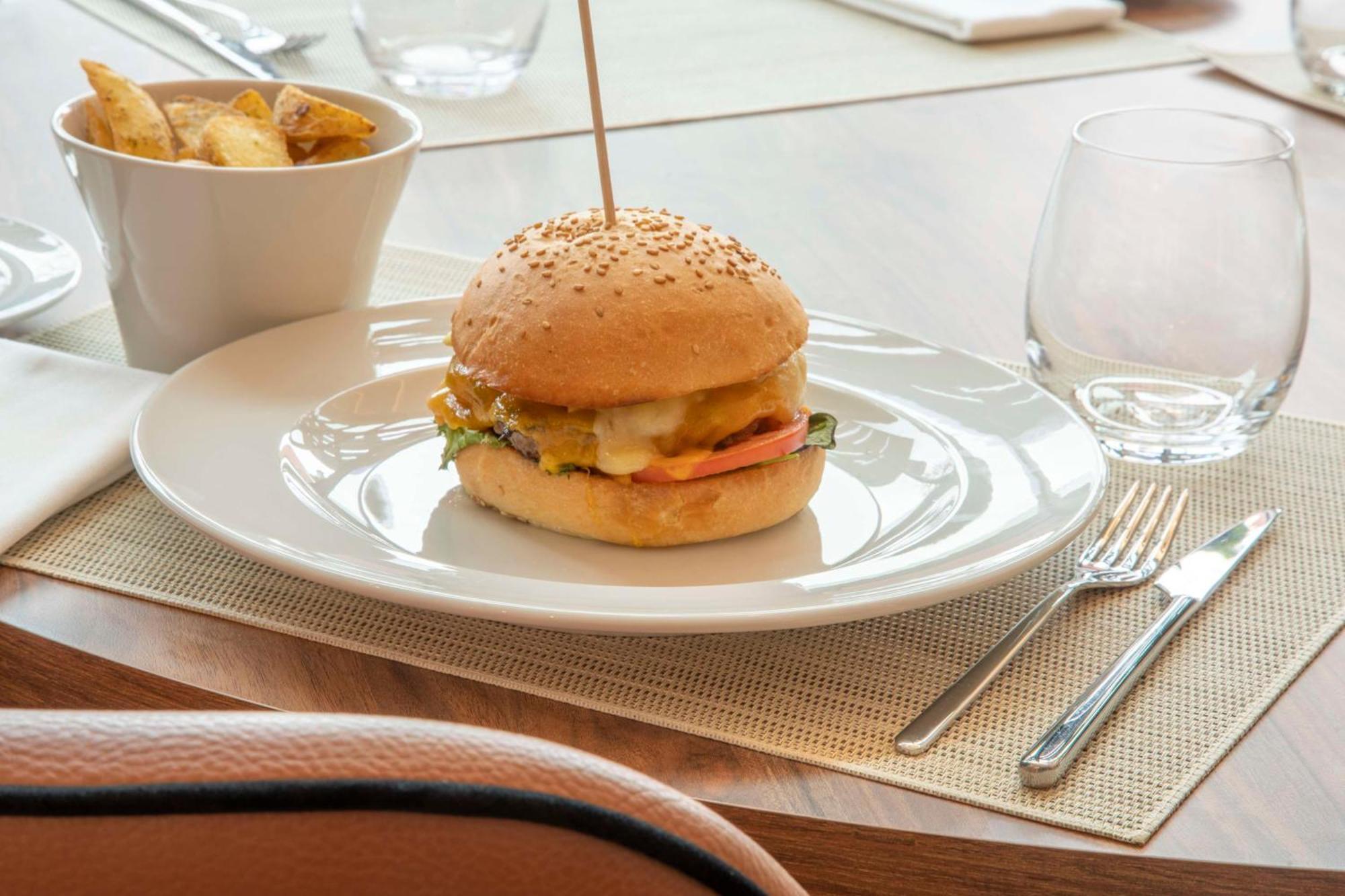 Nh Jardim Hotel Porto