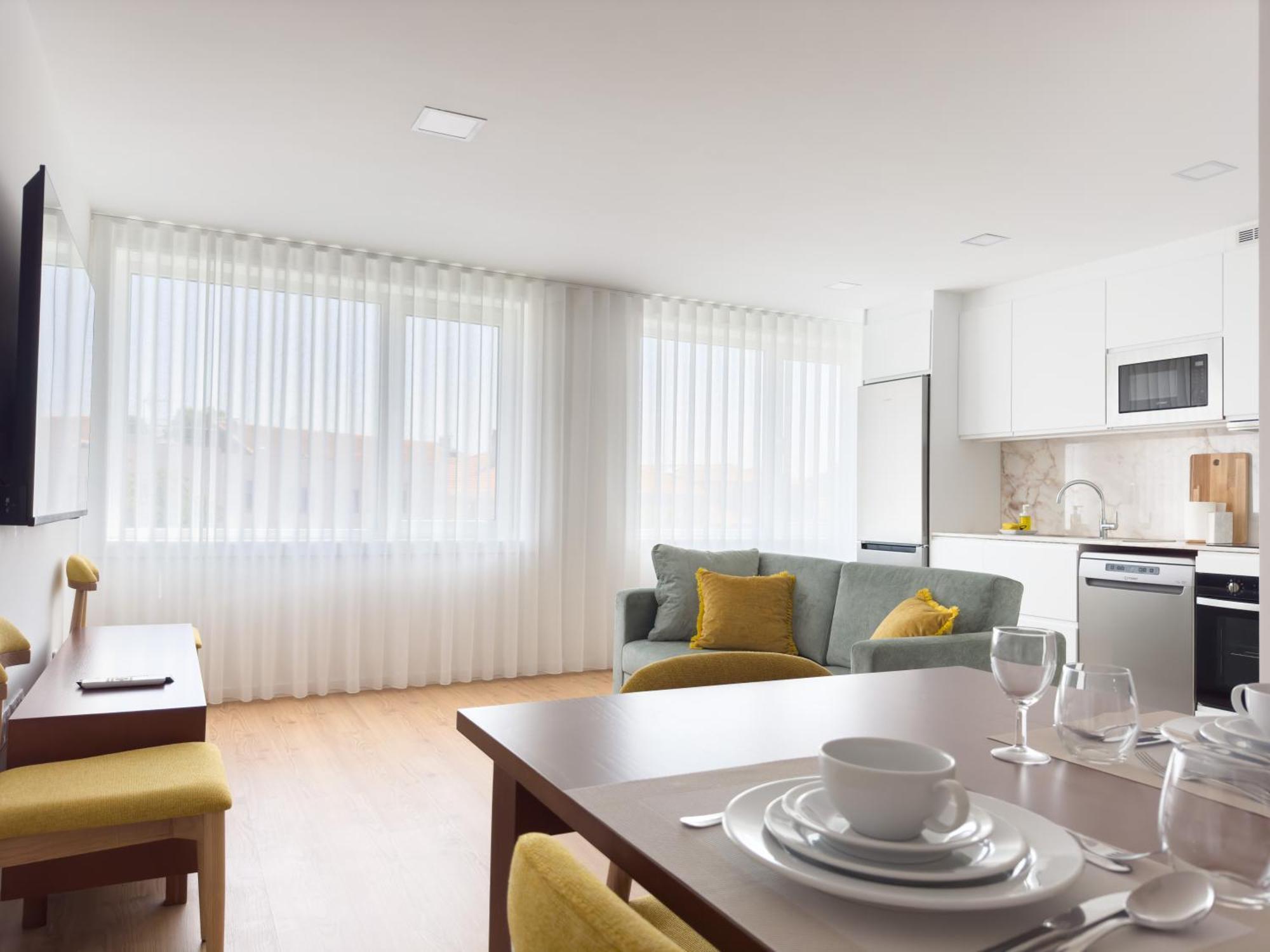 Vibrant Apartments-campo 24 Agosto Porto