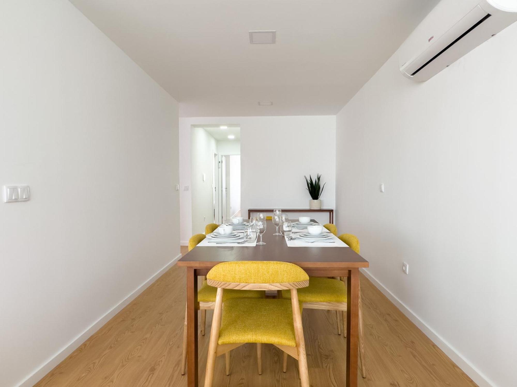 Apartment Vibrant Apartments-campo 24 Agosto *