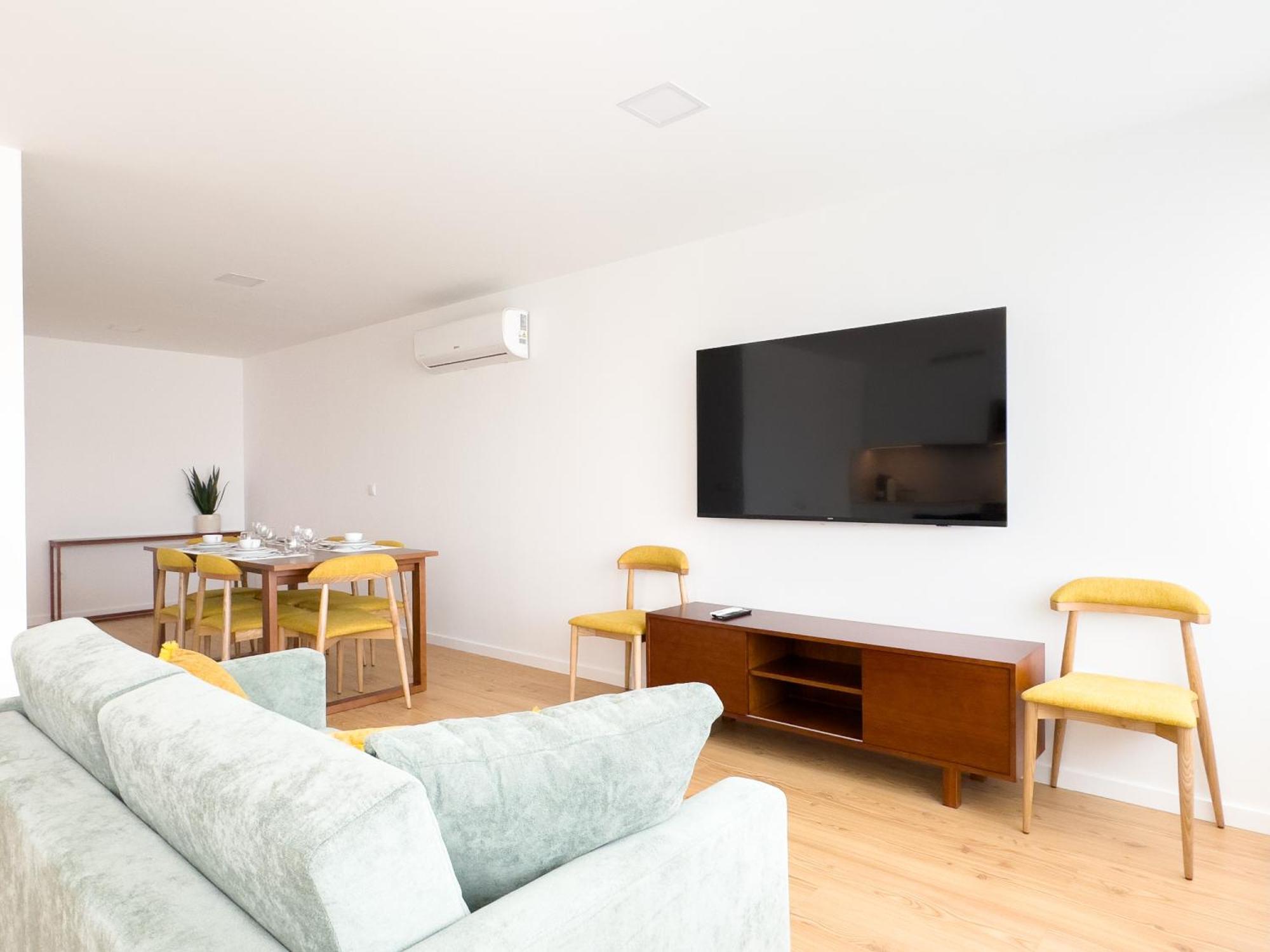 Vibrant Apartments-campo 24 Agosto Apartment Porto
