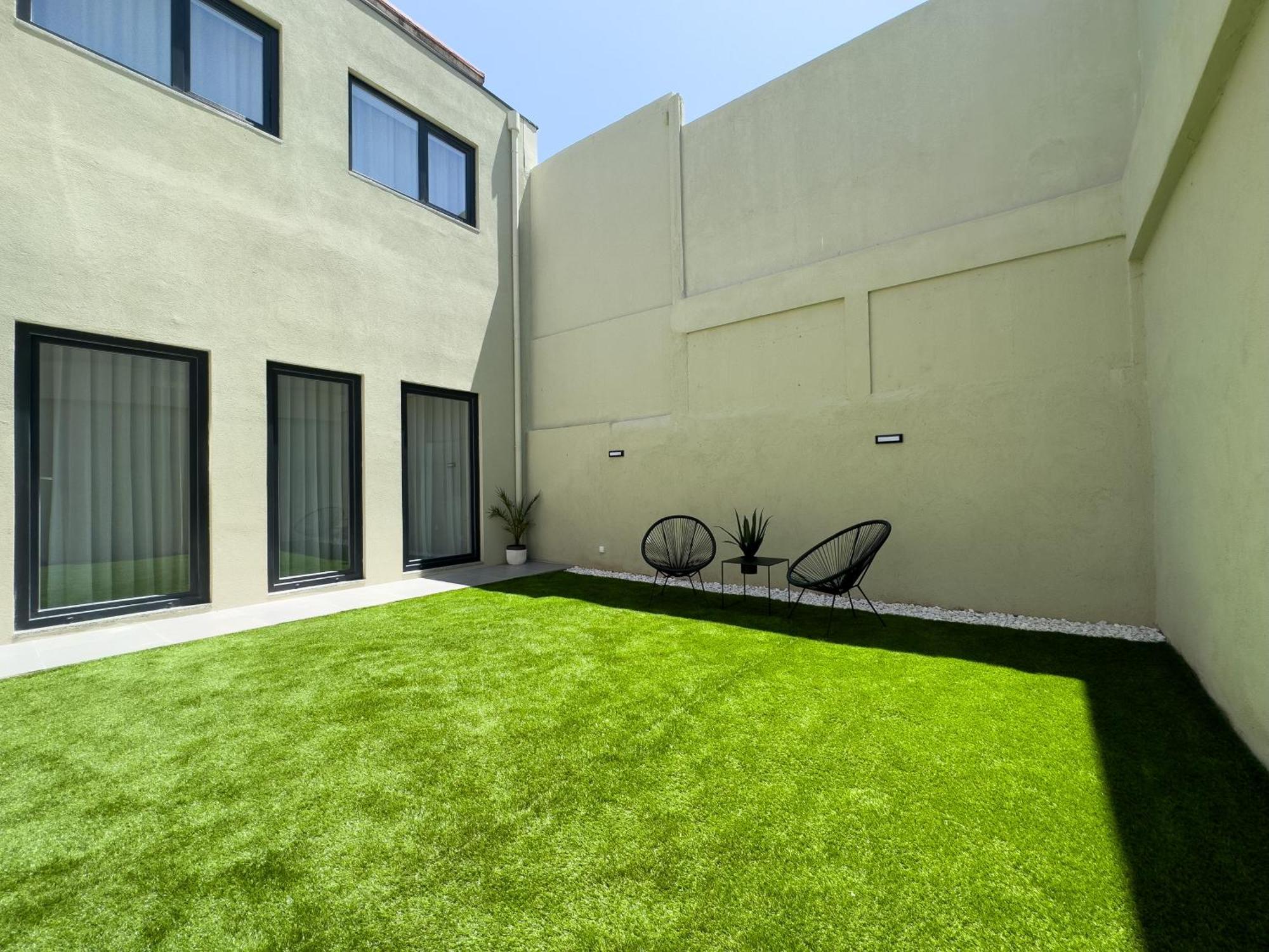 Vibrant Apartments-campo 24 Agosto *