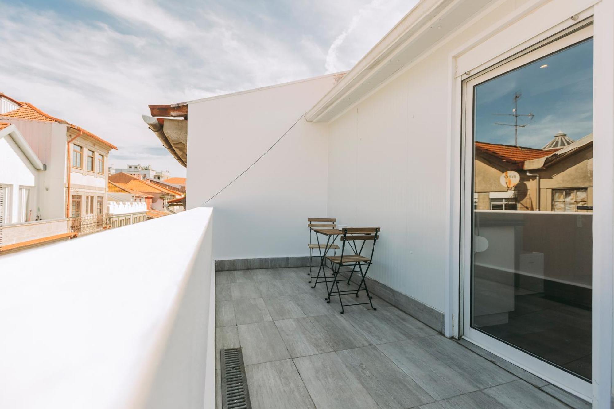 Sol Apartment