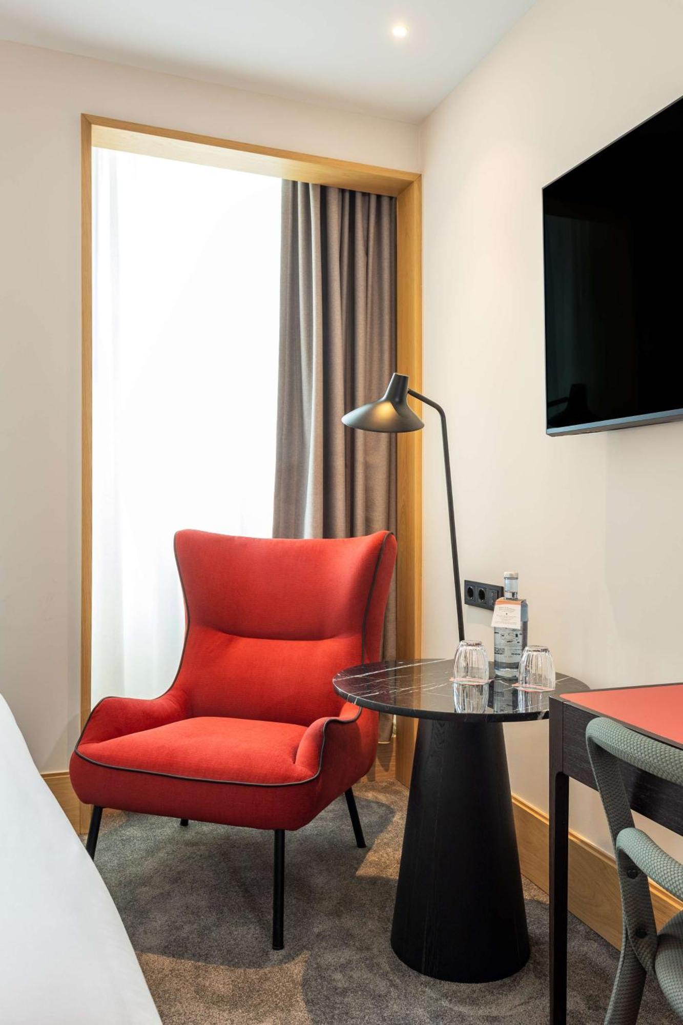 Arts Porto, Tapestry Collection By Hilton 4* Porto