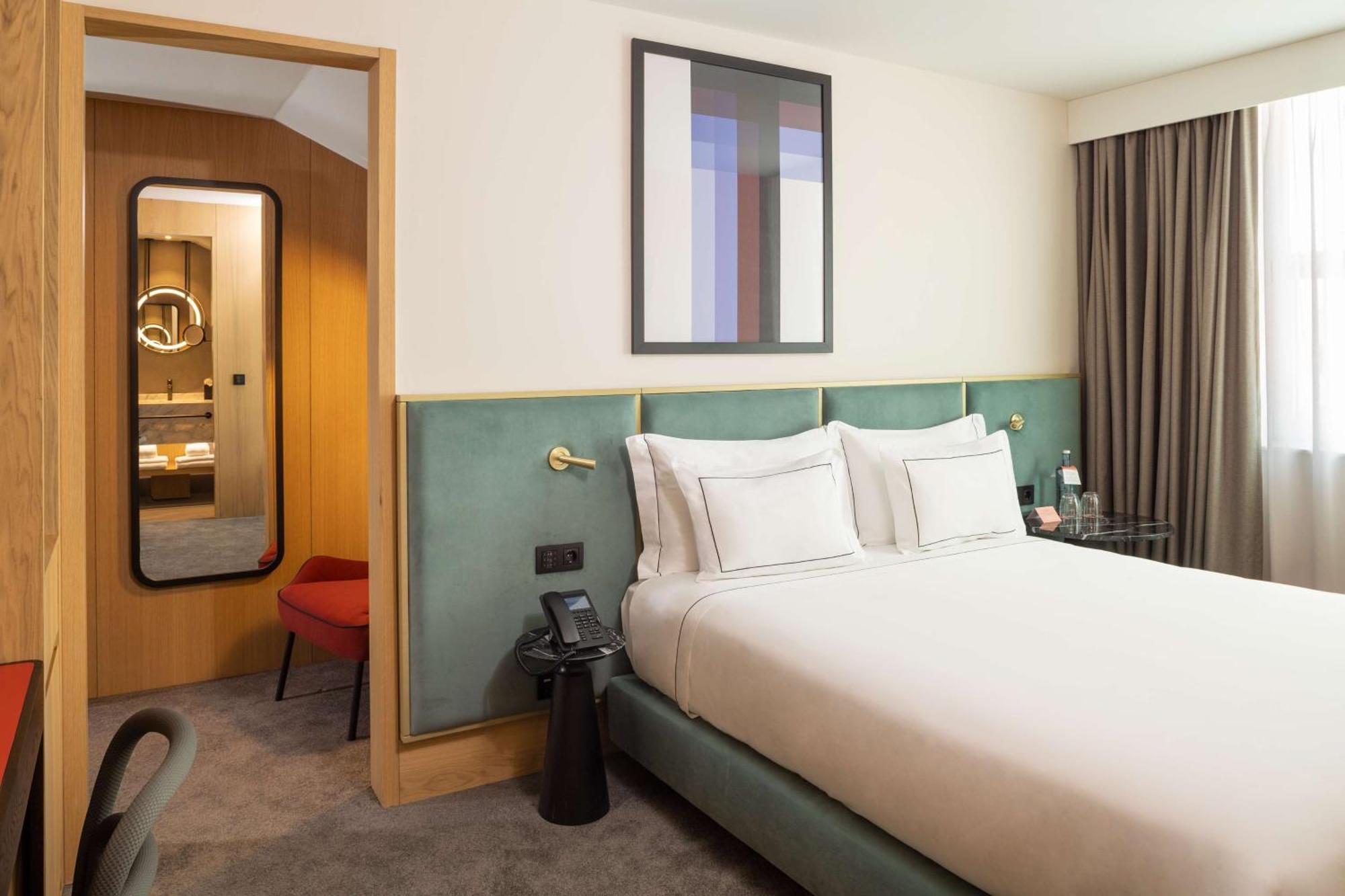 Arts Porto, Tapestry Collection By Hilton