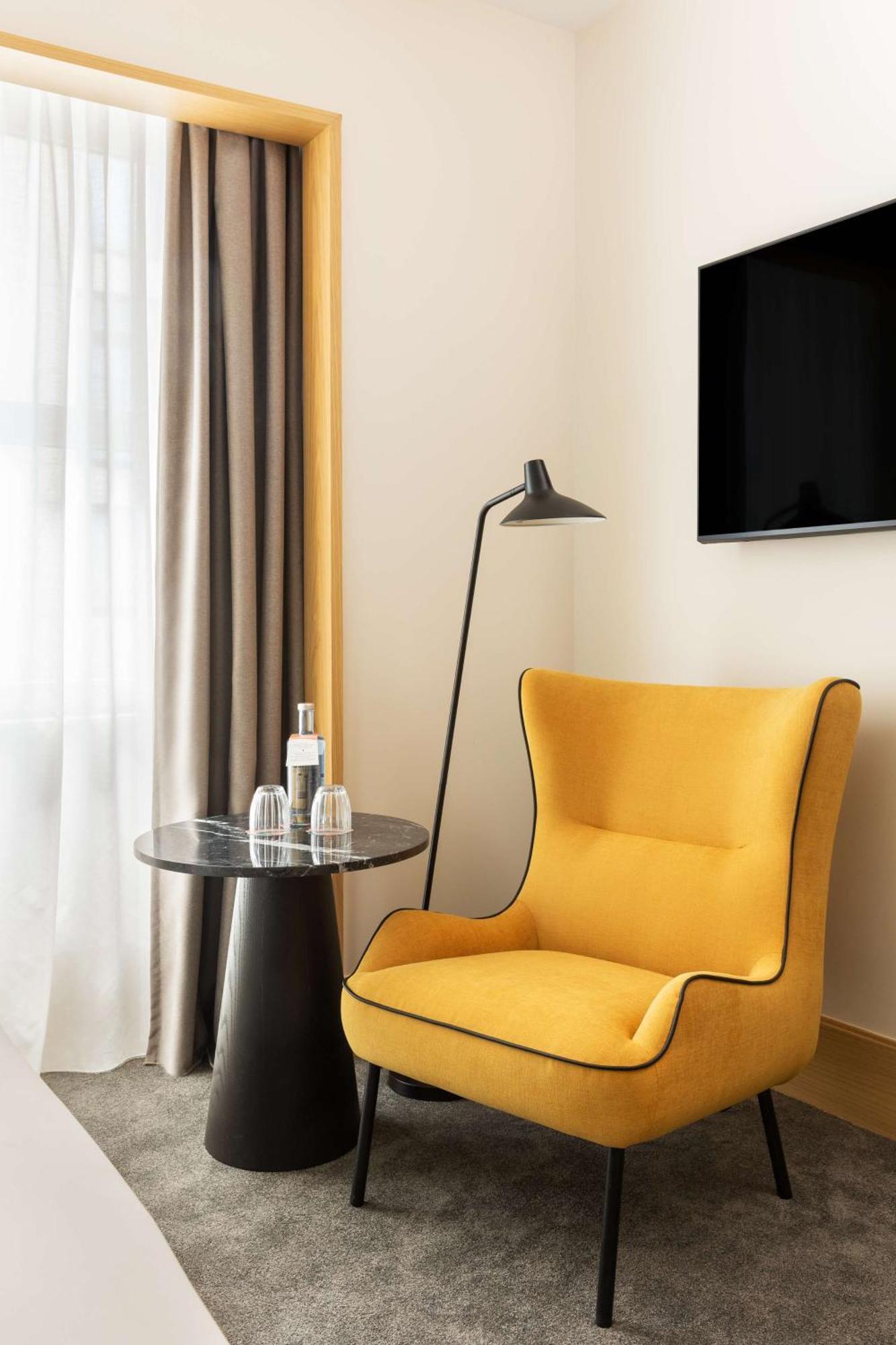 Arts Porto, Tapestry Collection By Hilton 4*