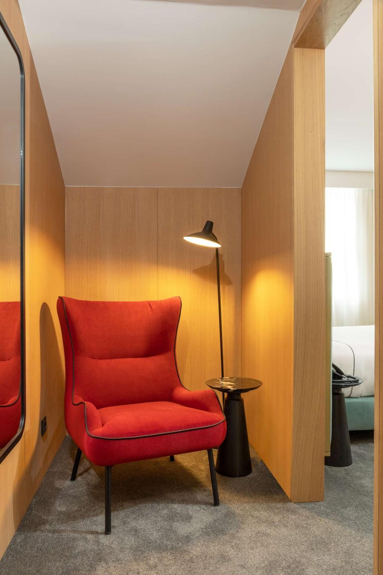 Arts Porto, Tapestry Collection By Hilton Hotel