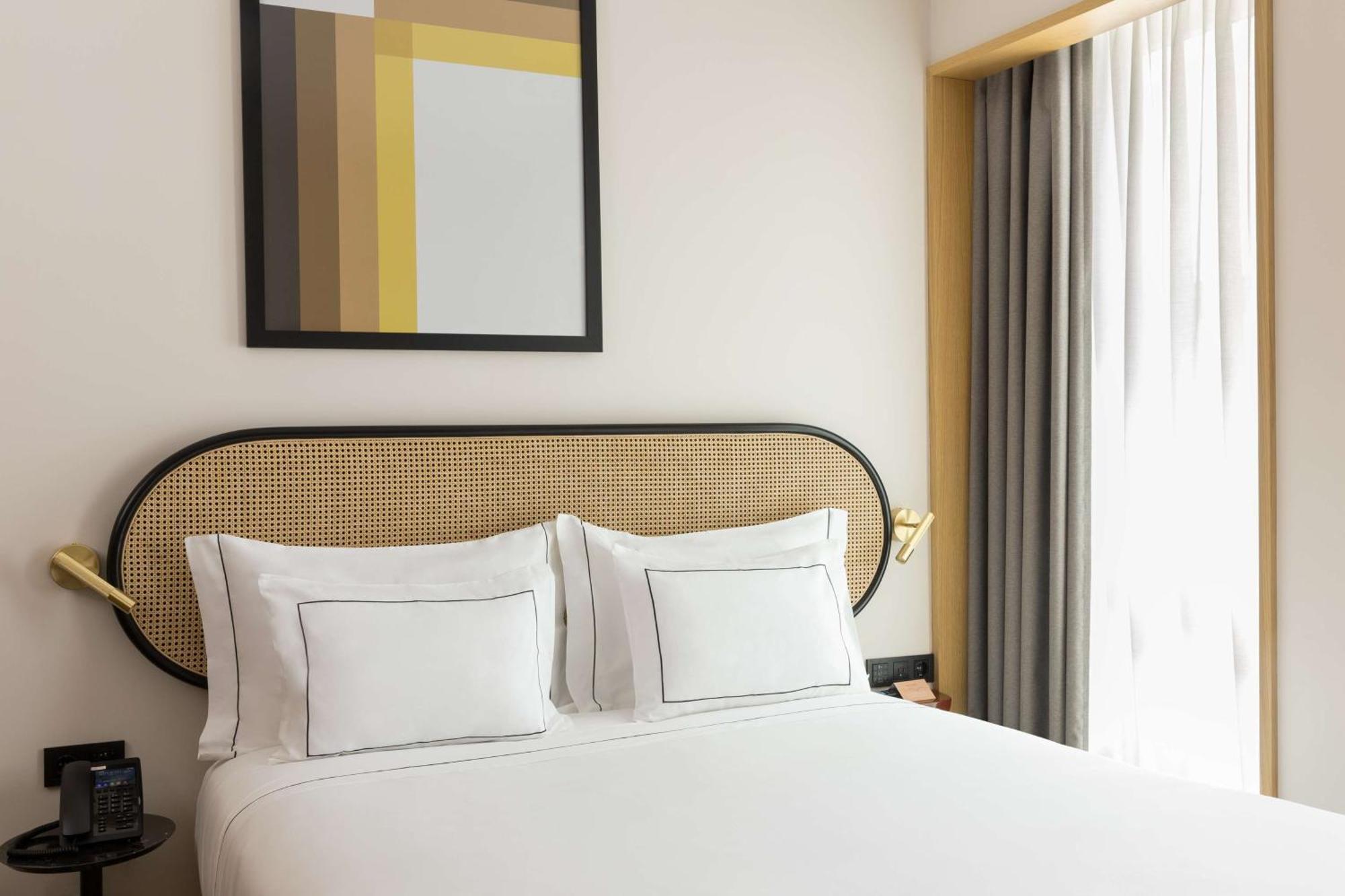 Arts Porto, Tapestry Collection By Hilton Hotel