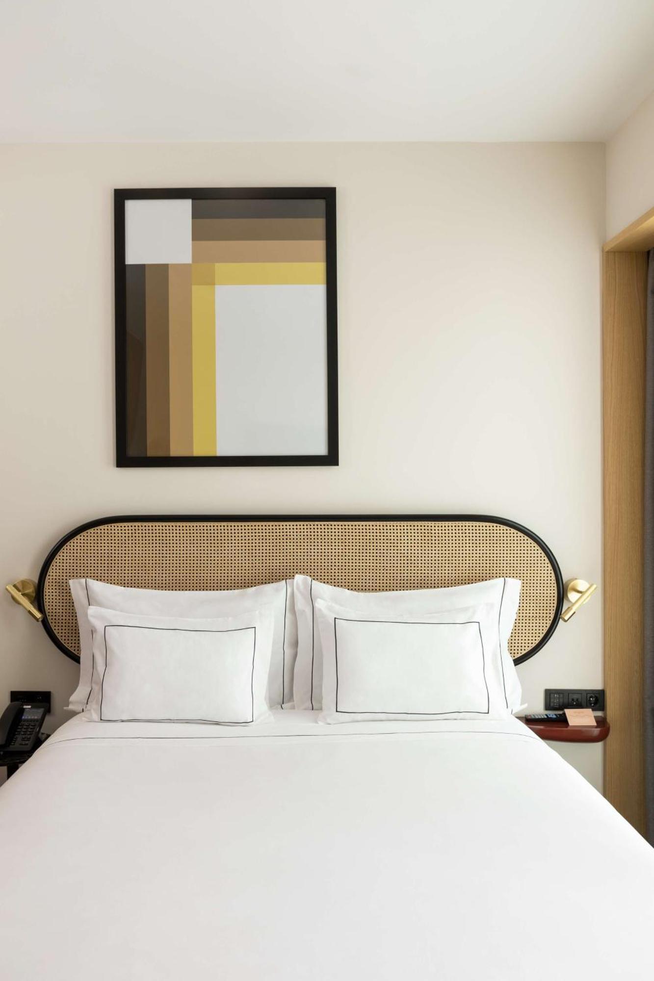 Arts Porto, Tapestry Collection By Hilton