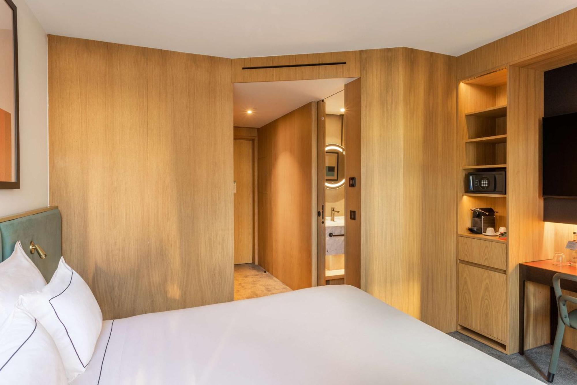 Arts Porto, Tapestry Collection By Hilton Hotel