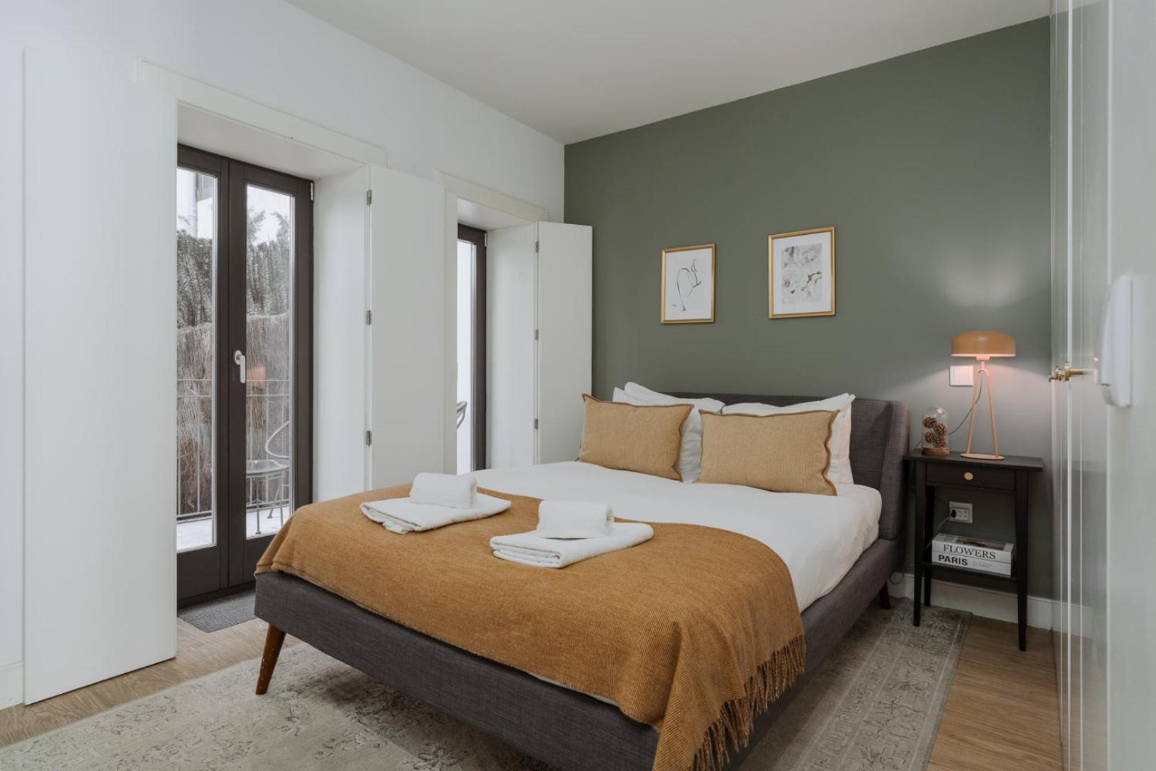 Apartment Downtown Terrace Flat With Ac And Patio - Feel Like A Local Porto