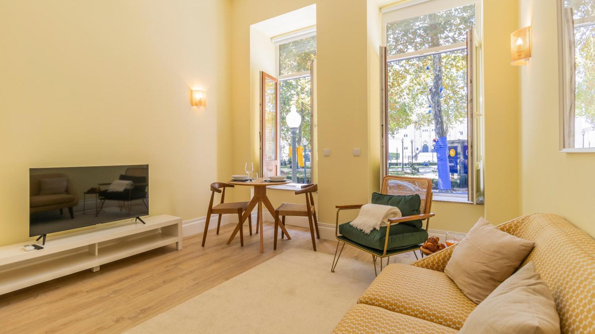Urban House Marques By Lovelystay