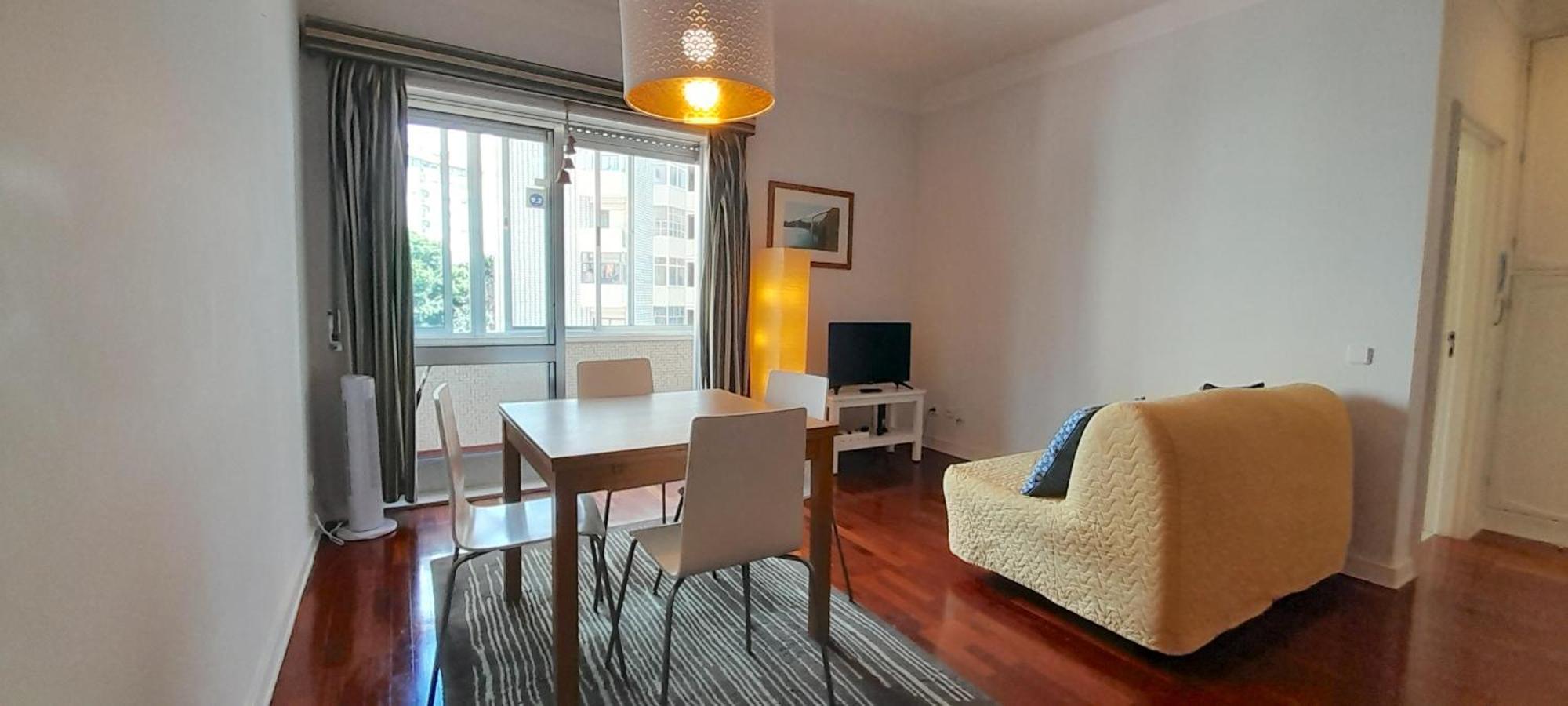 City Flat Near The Sea Apartment *