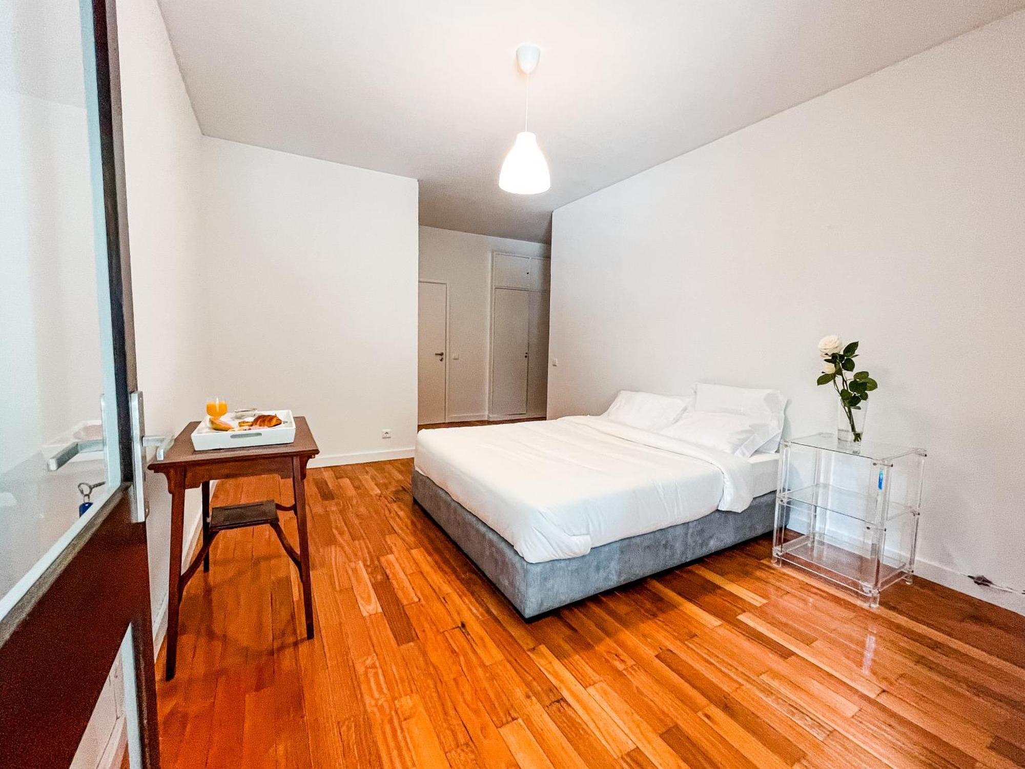 Frühstückspension Seaside Elegance And Tranquility: Your Luxurious Getaway Porto