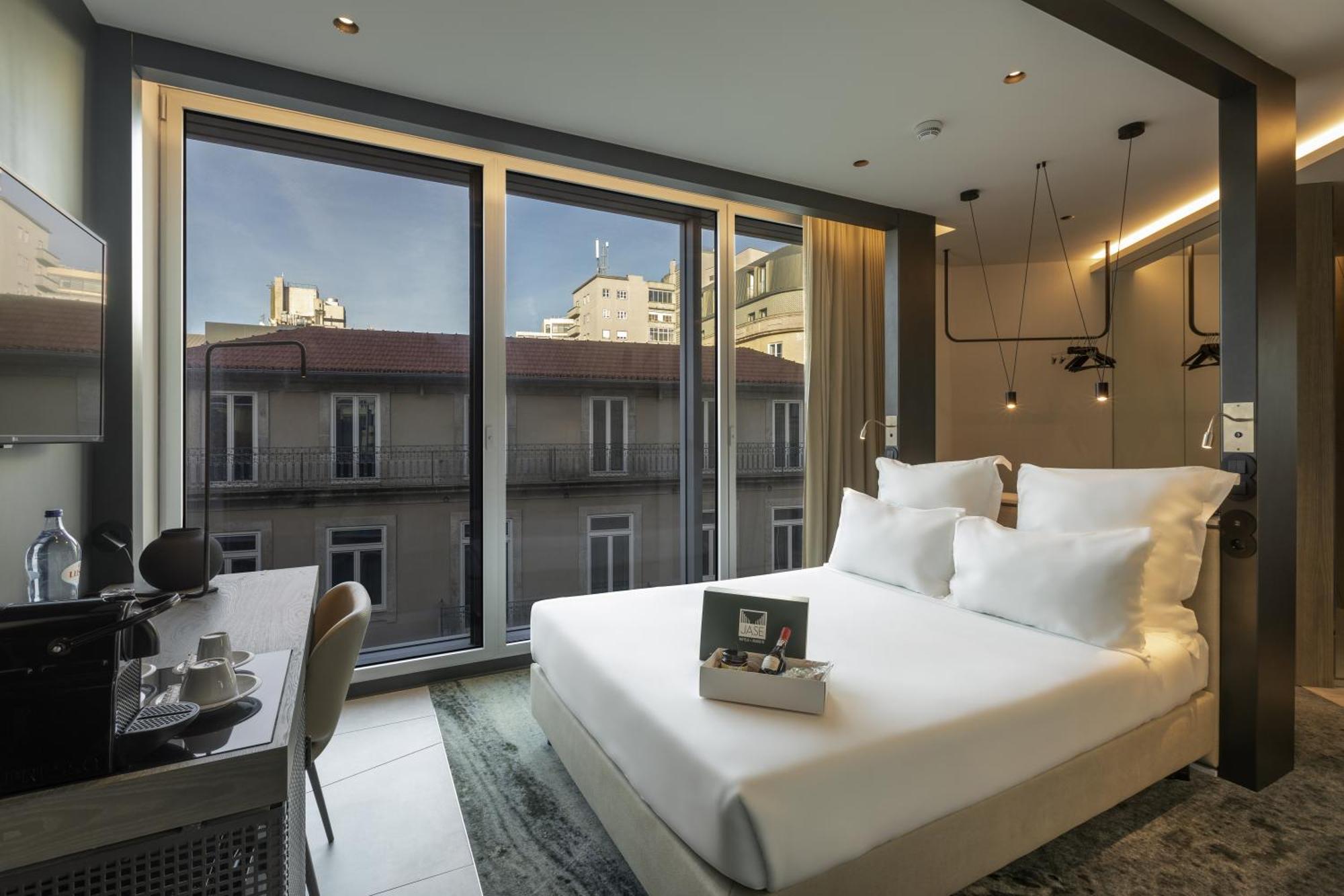 Hotel Royal Bridges 4*