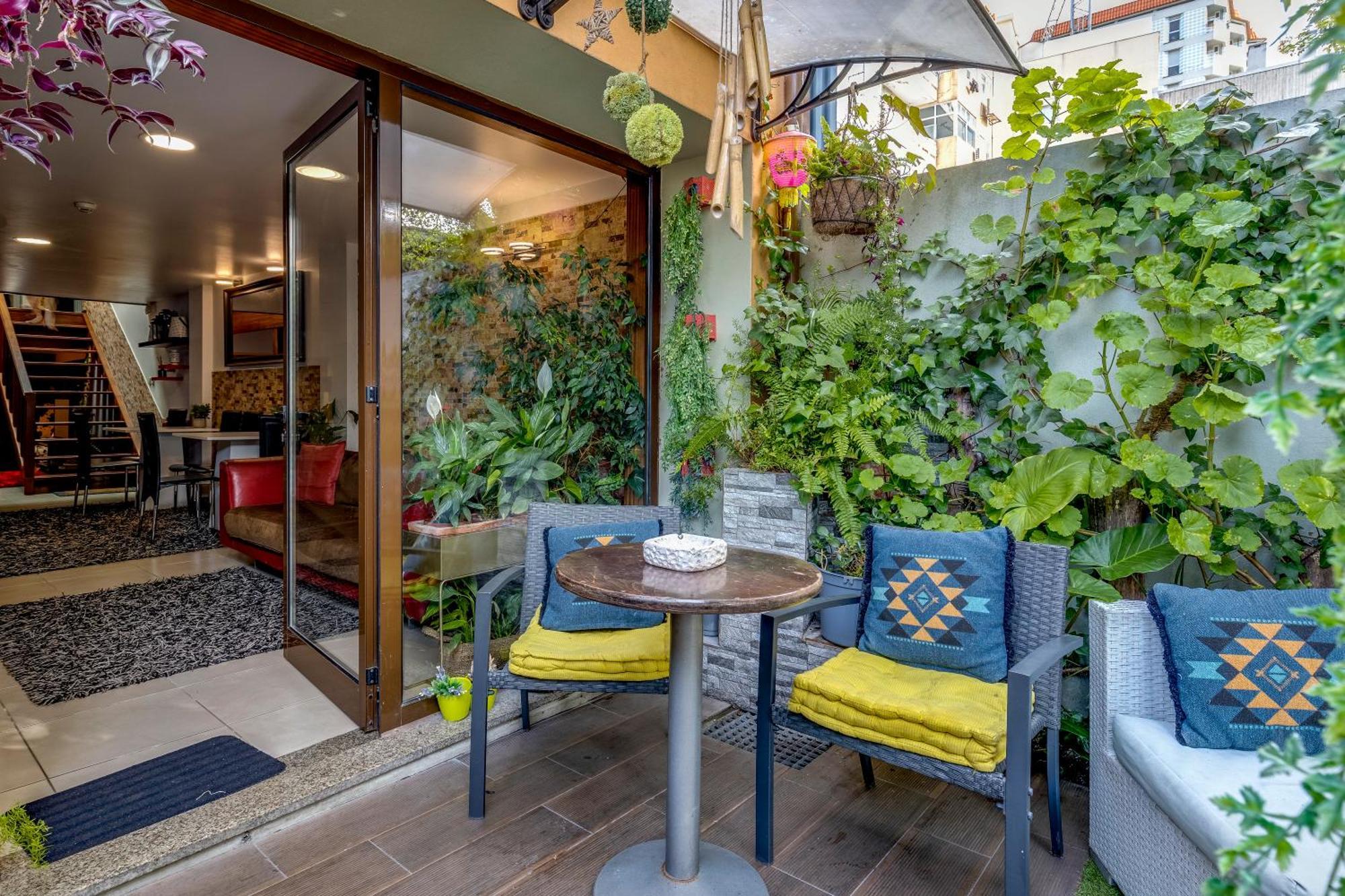 Garden In Town Hostel Porto