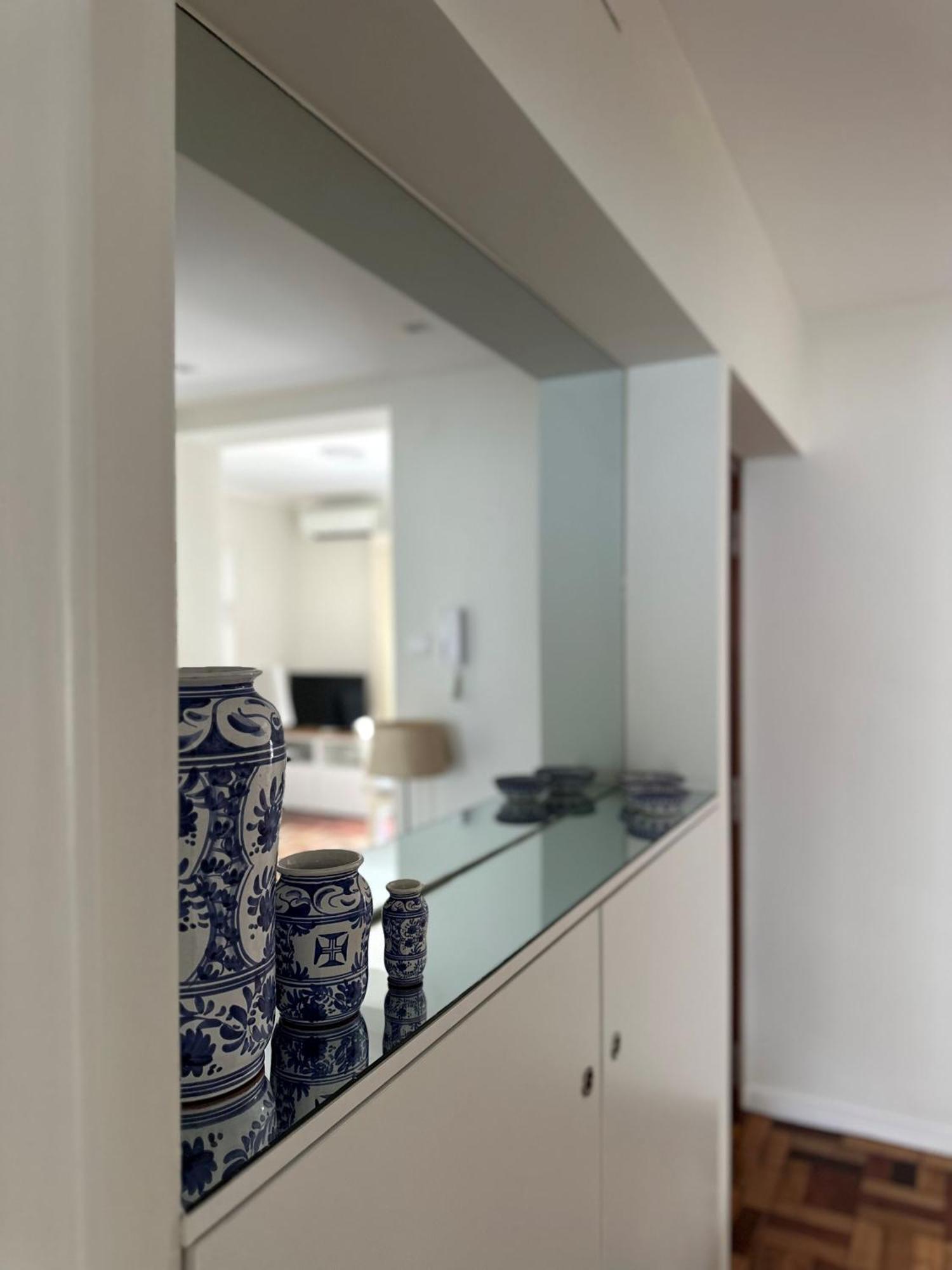 Apartment 115