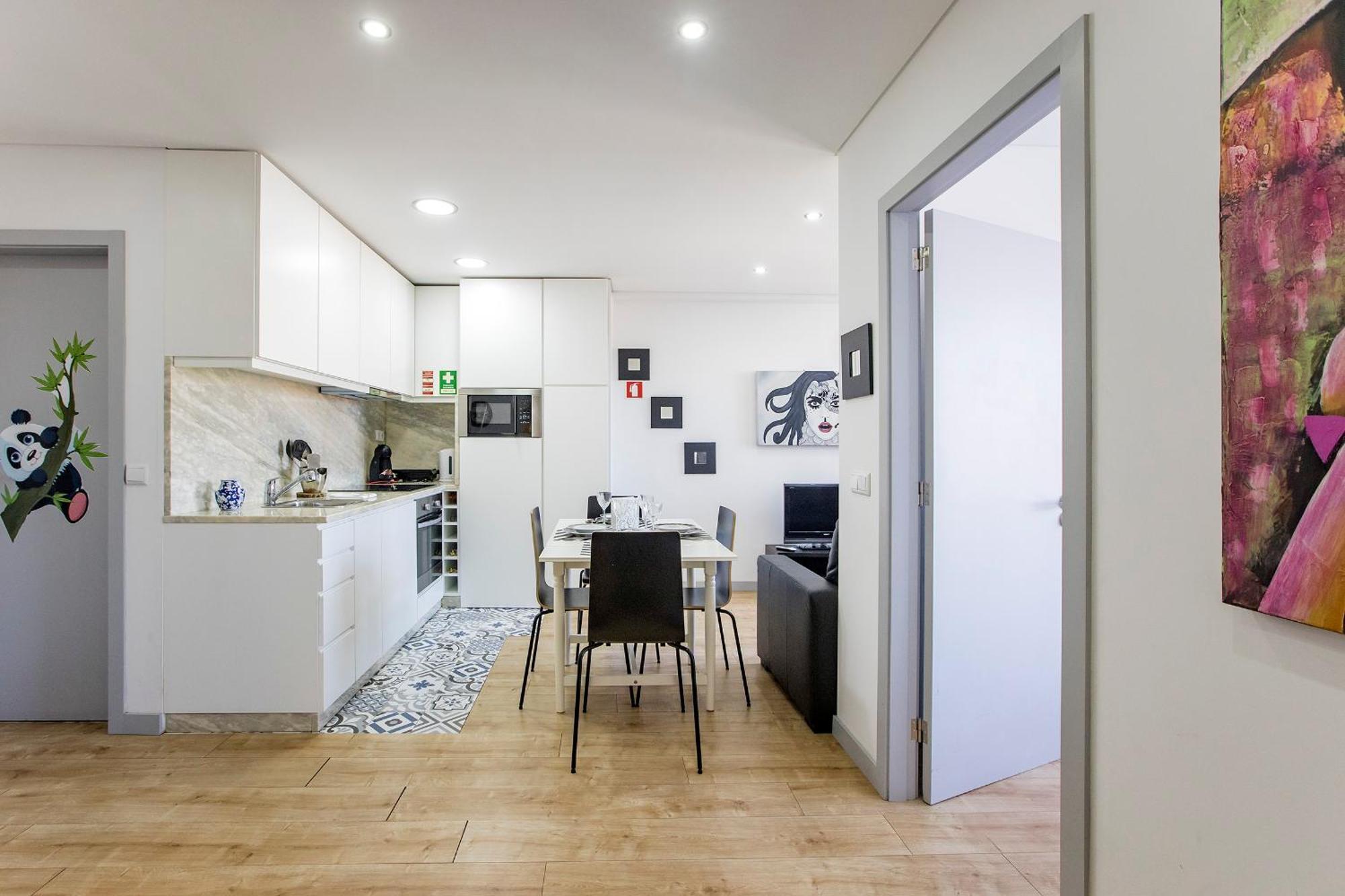 Apartamento 1br Flat In Trindade W/ Ac By Metro Station