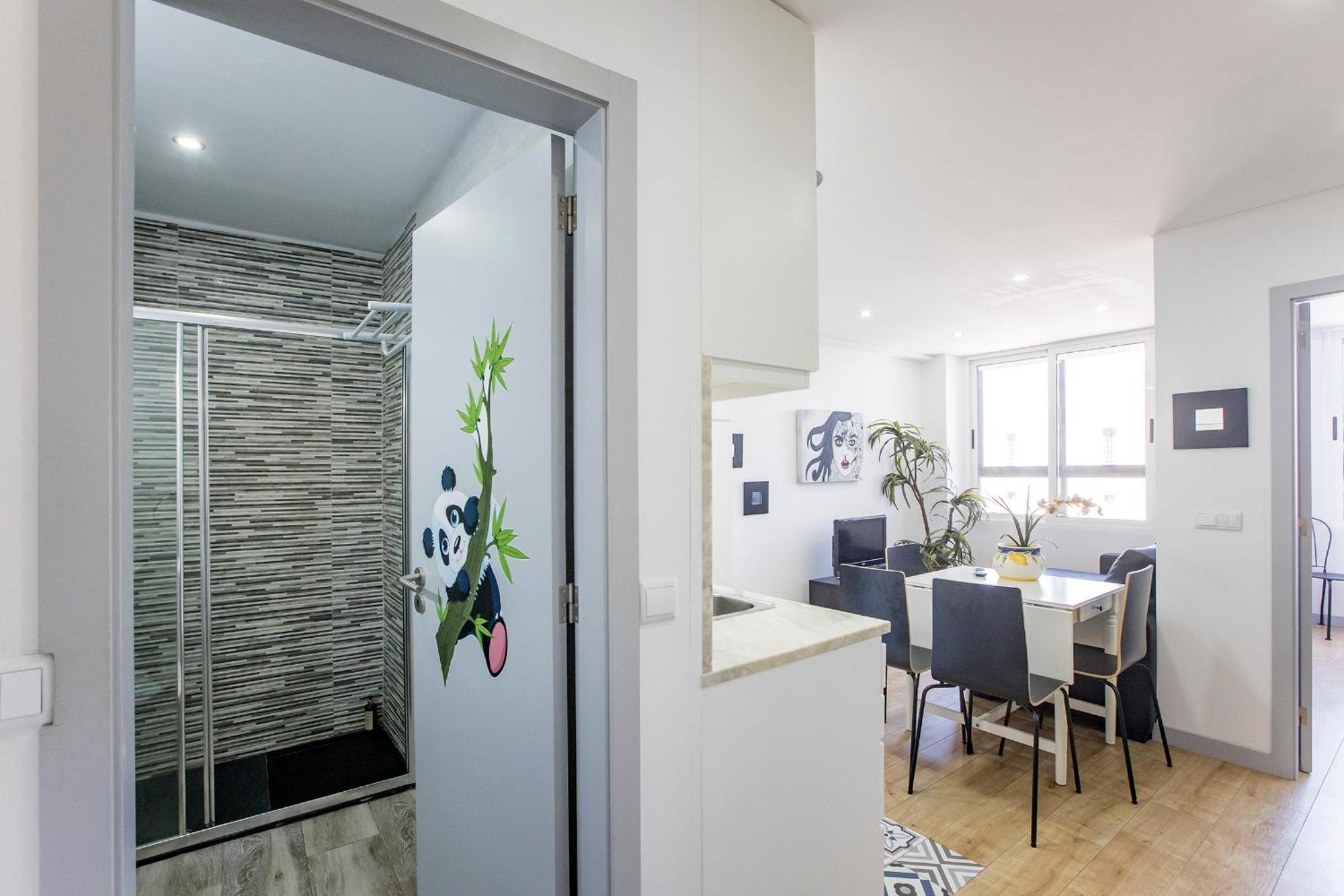 1br Flat In Trindade W/ Ac By Metro Station *
