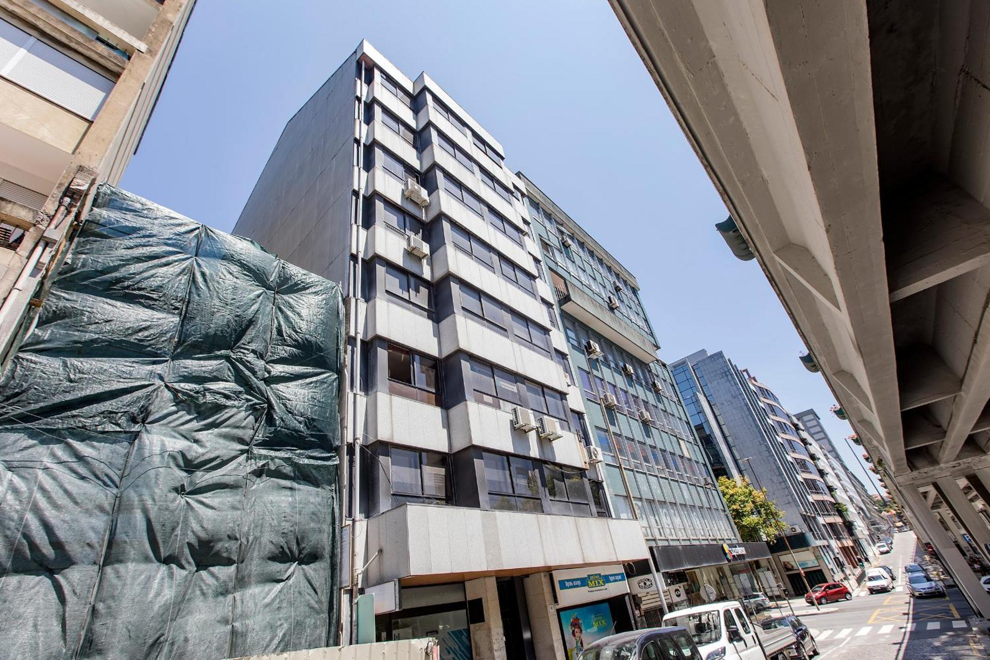 1br Flat In Trindade W/ Ac By Metro Station Porto