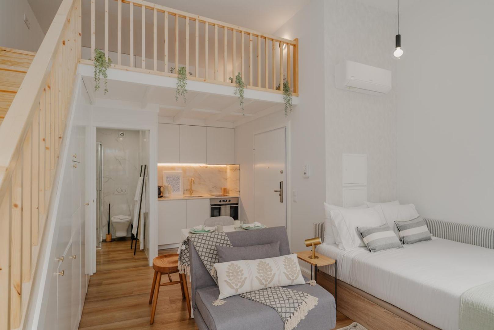 Charming Central Studio With Ac, Next To Metro Station