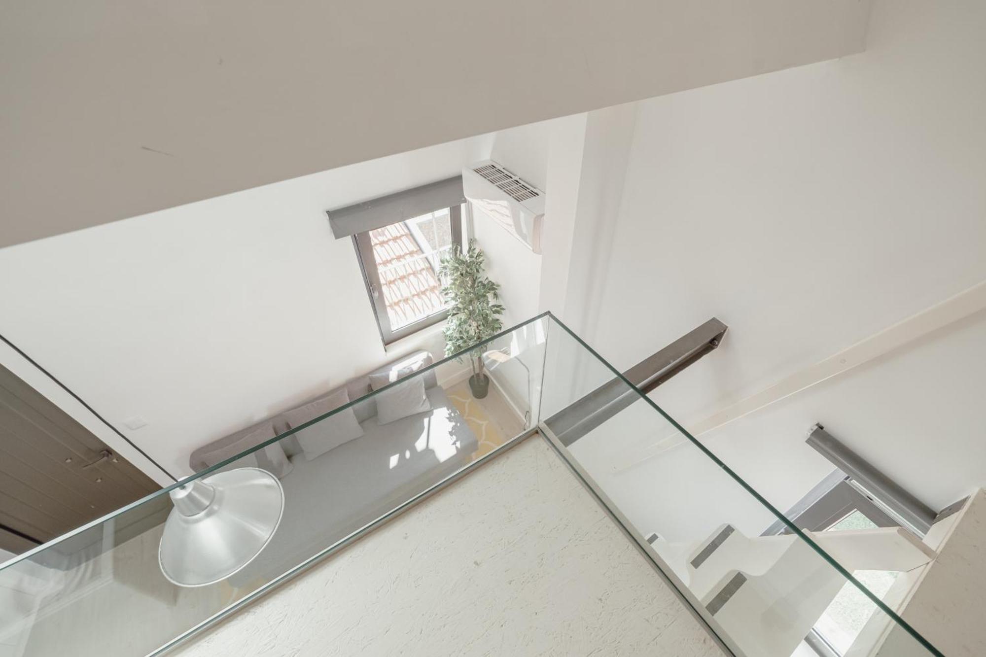 Mezzanine Stylish By Vacationy *