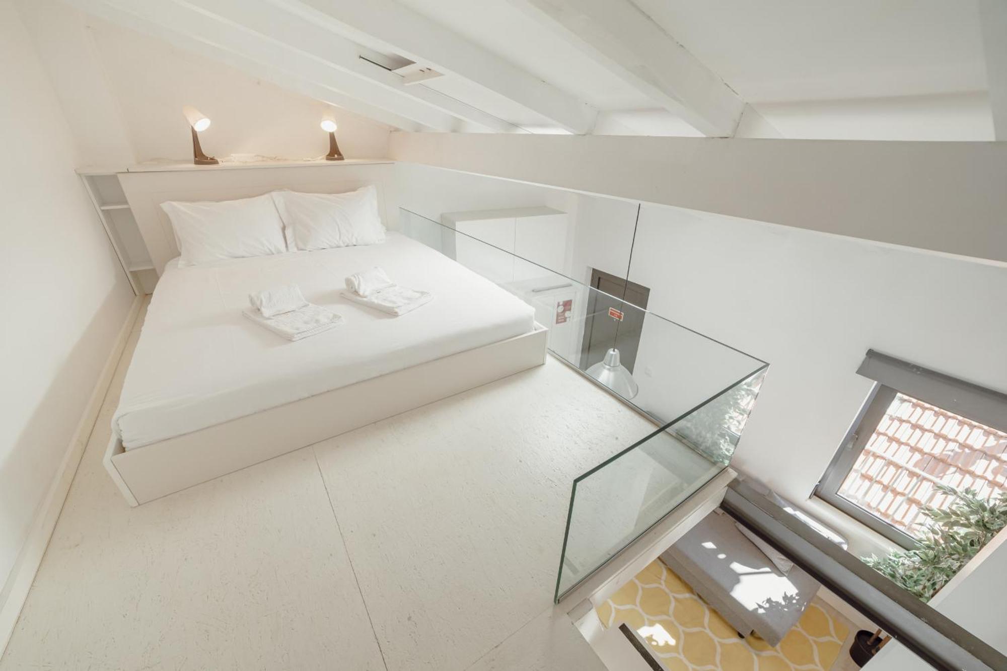 Mezzanine Stylish By Vacationy *