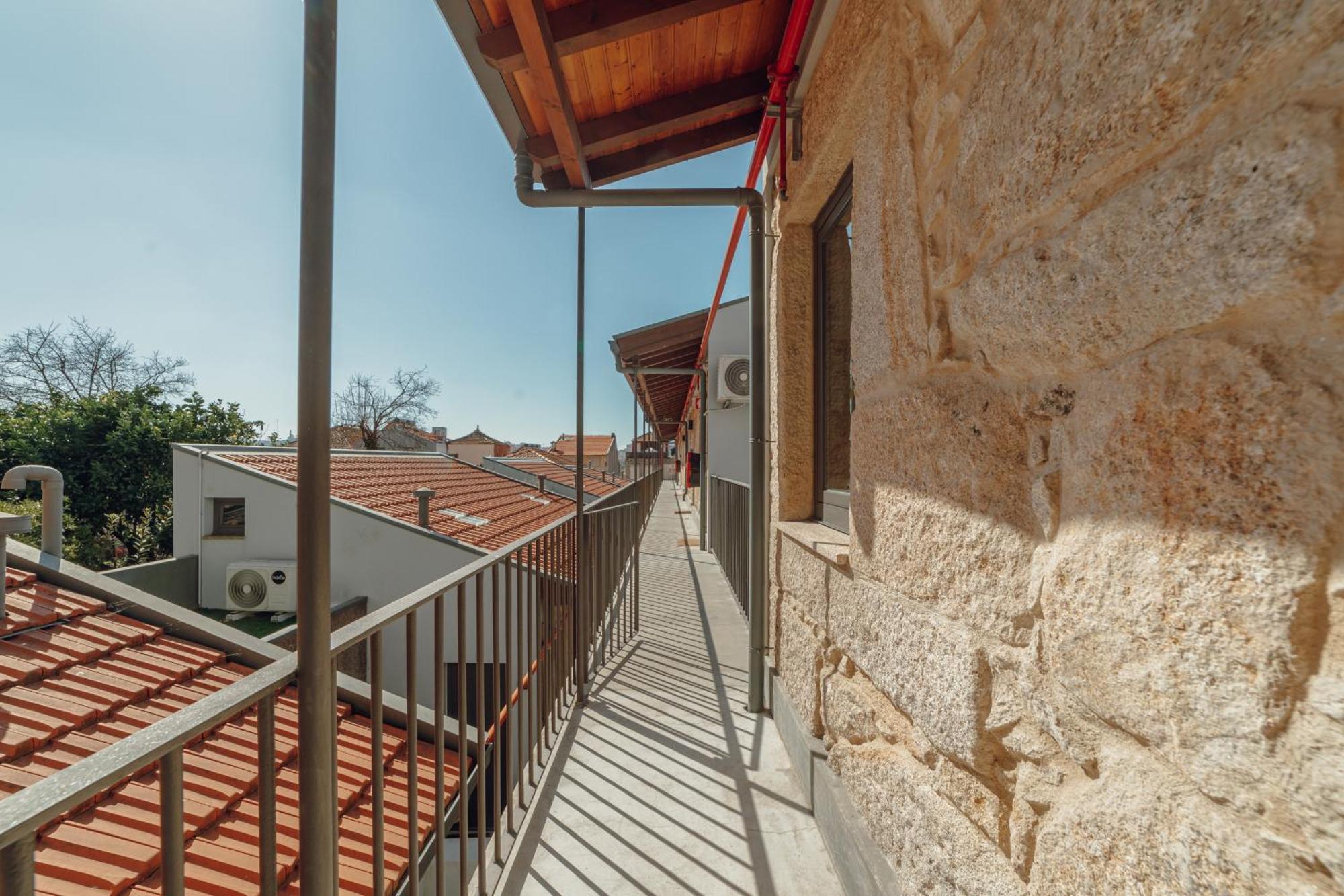 Mezzanine Stylish By Vacationy * Porto