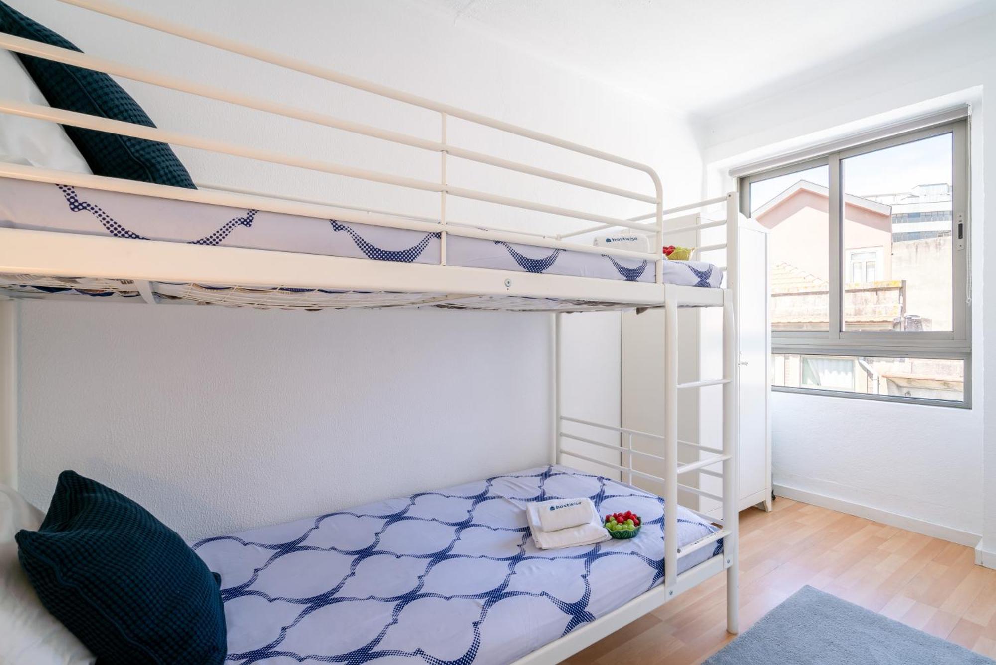 Host Wise - Large Flat W Terrace - Ace Location At Aliados Apartment *