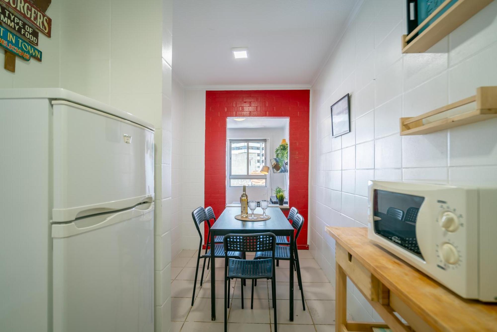 Host Wise - Large Flat W Terrace - Ace Location At Aliados